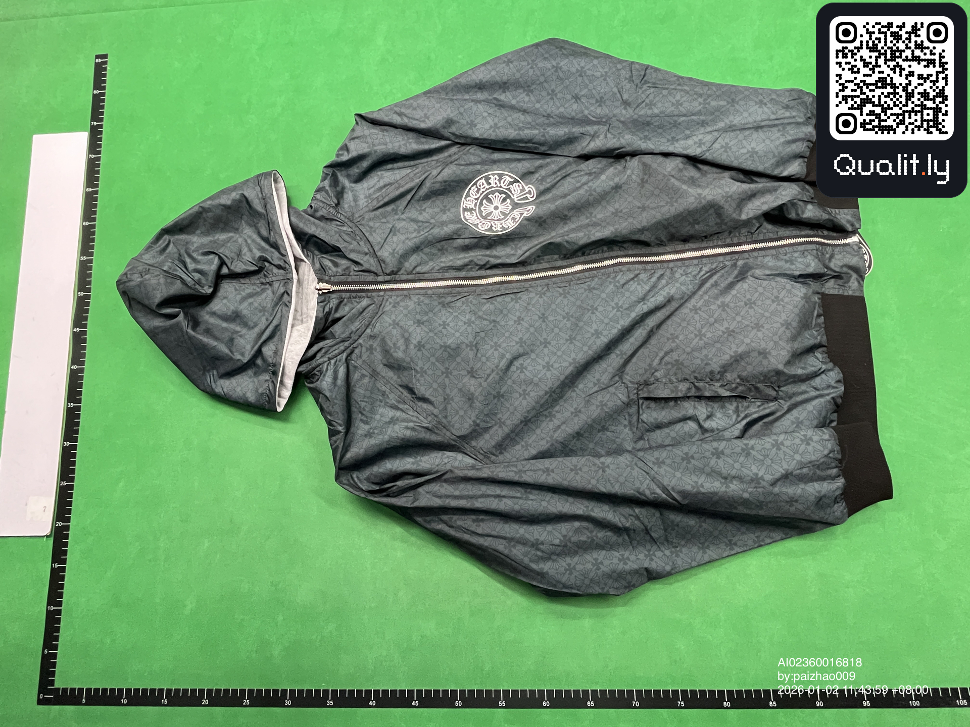 Hoodie — QC-foto 3 av 4