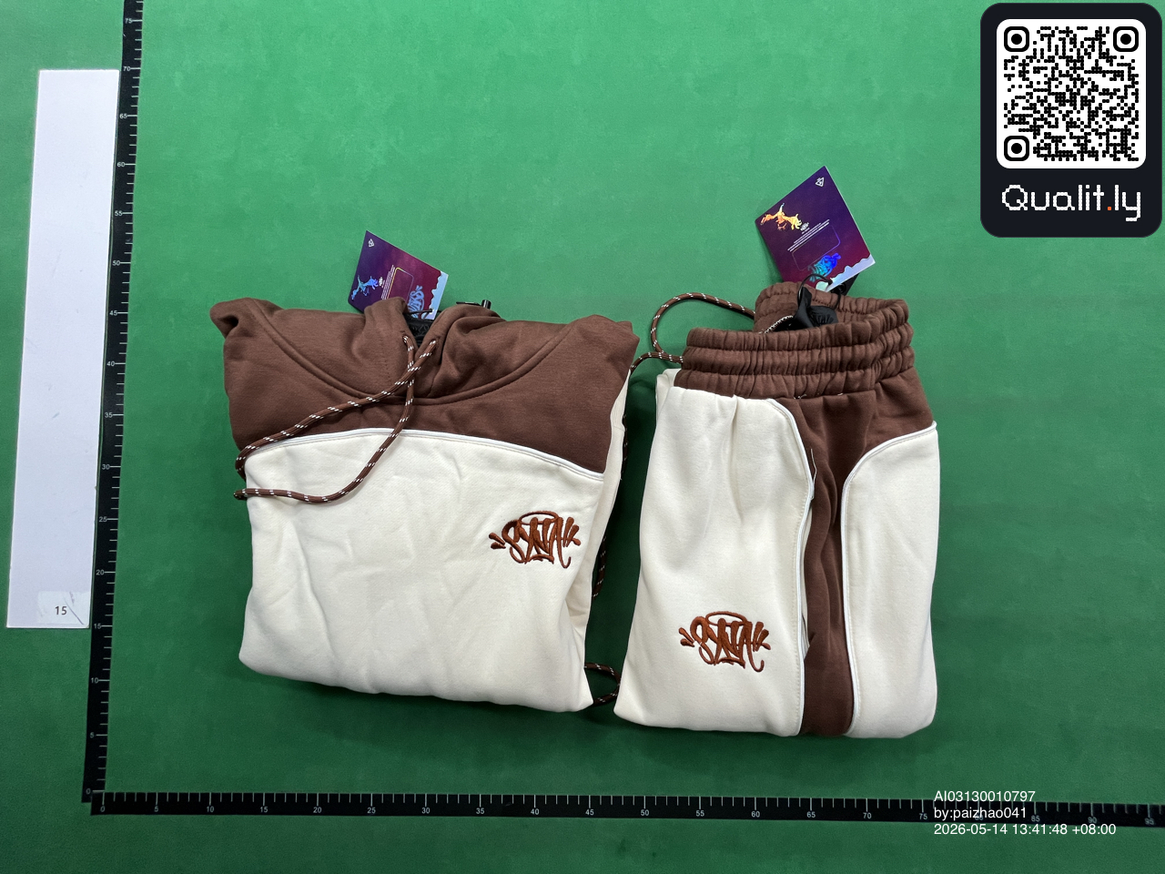 连帽卫衣 QC 照片 1 / 59
