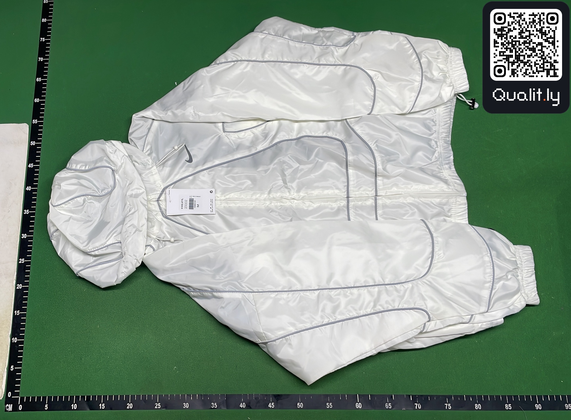 Veste — photo QC 2 sur 13