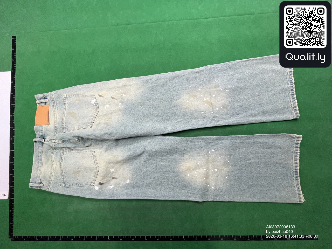 Jeans QC photo 2 of 30
