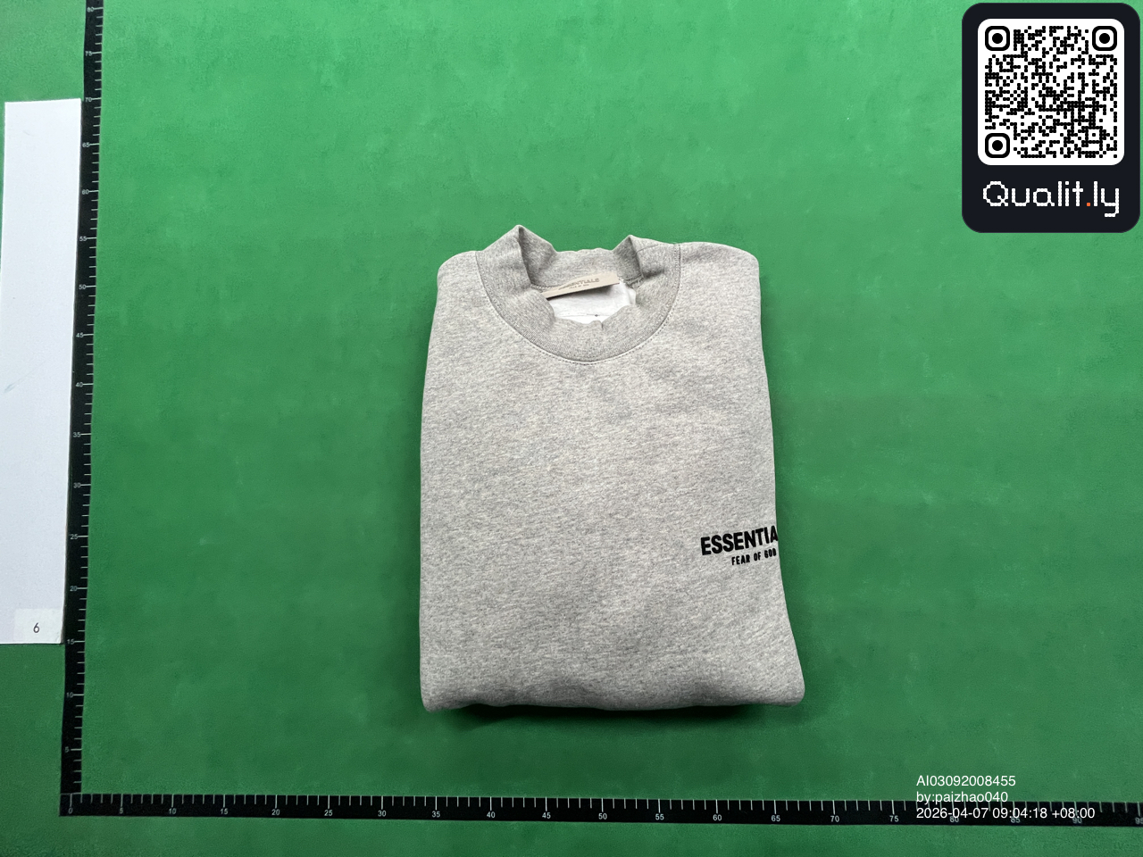 Sweter — zdjęcie QC 1 z 42
