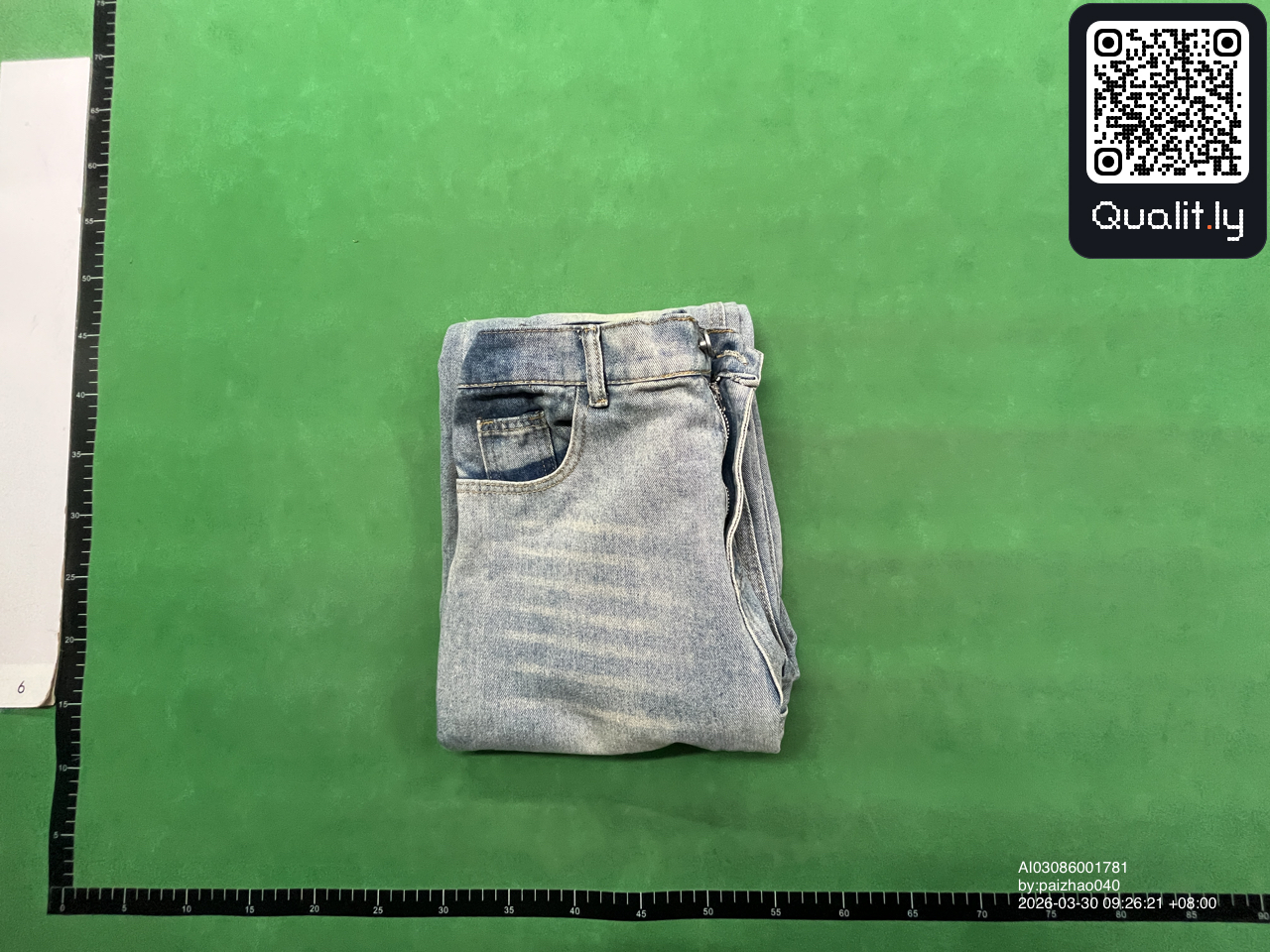 Jeans QC photo 1 of 14