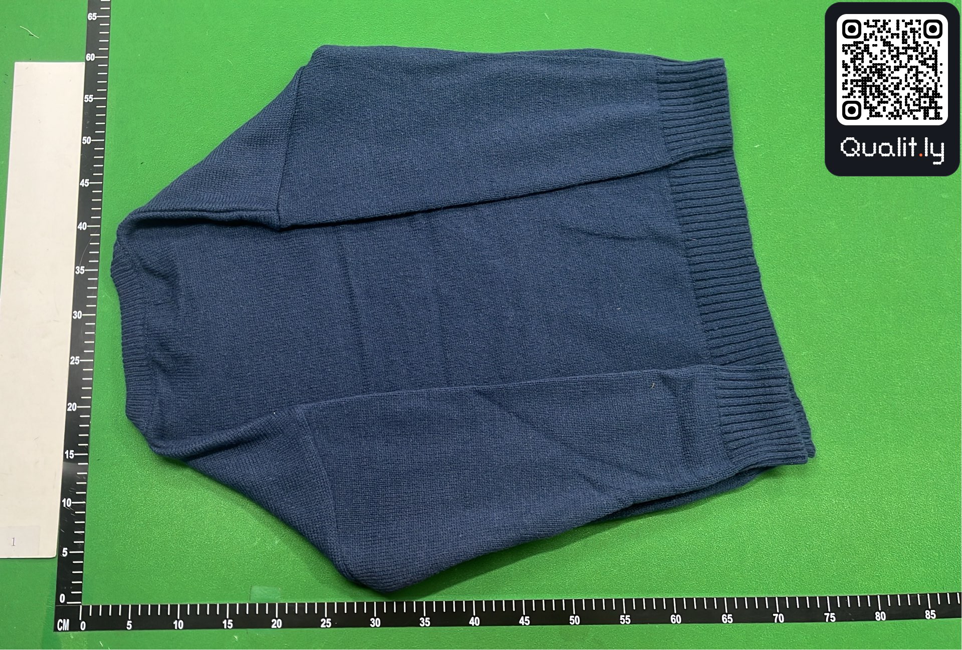 Pull — photo QC 3 sur 8