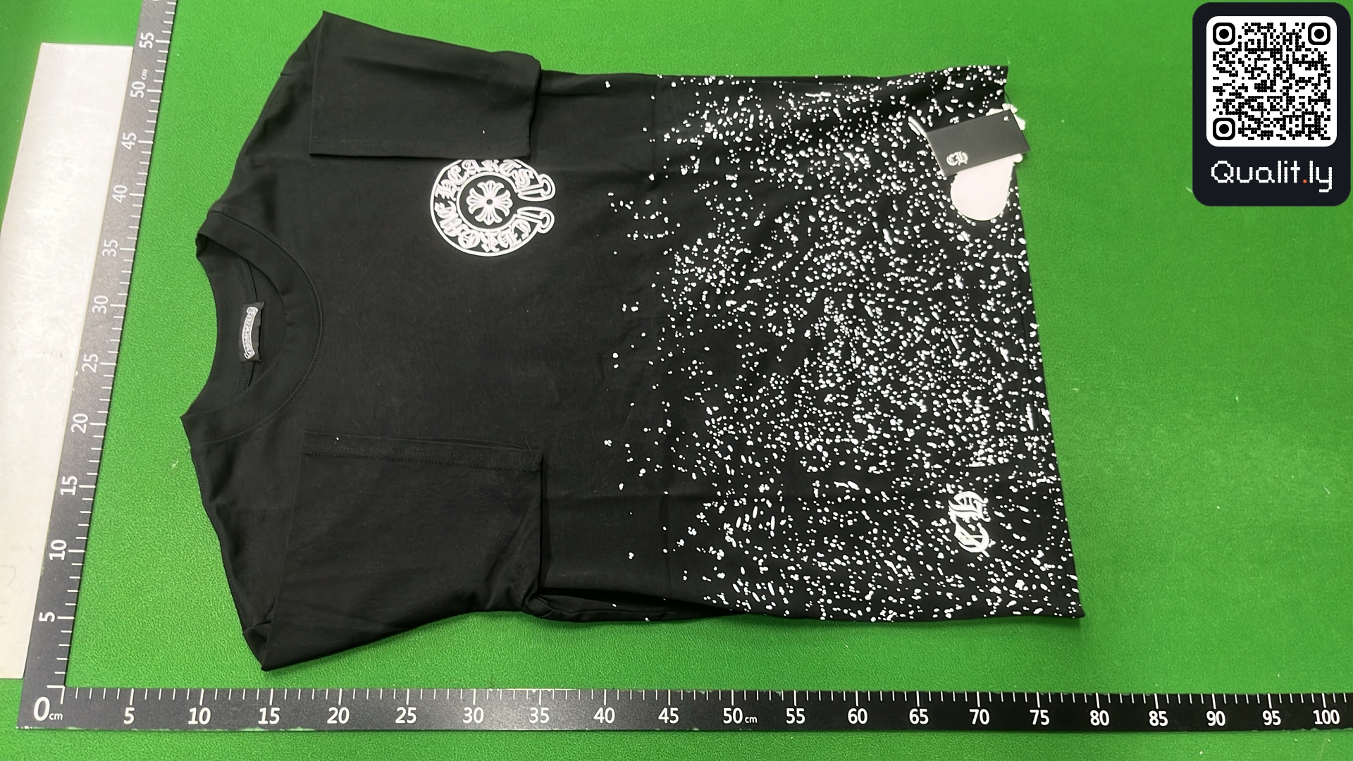 Camiseta — foto QC 2 de 28