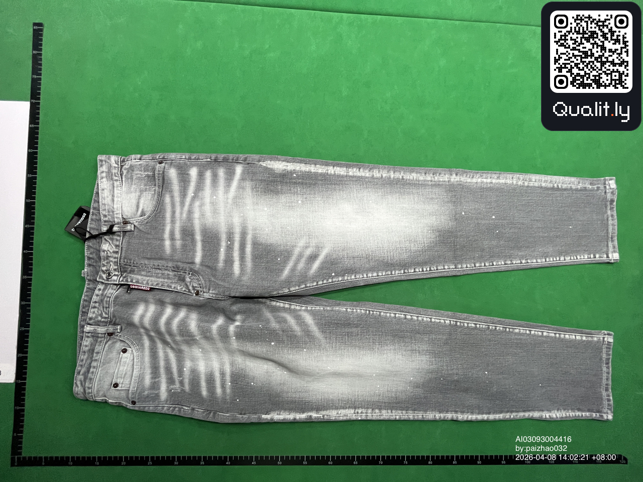 Jeans QC photo 3 of 46