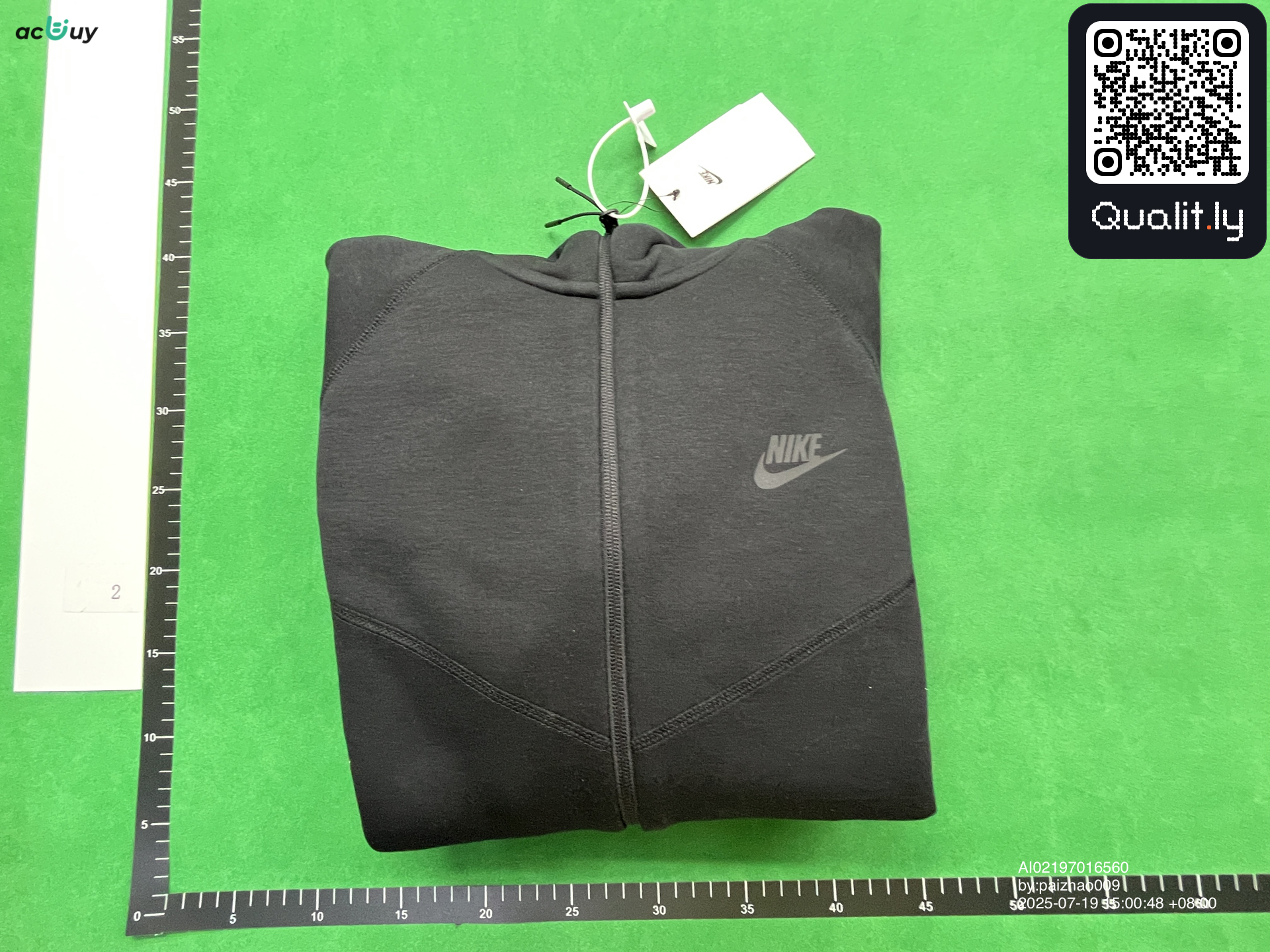 夹克 QC 照片 1 / 4