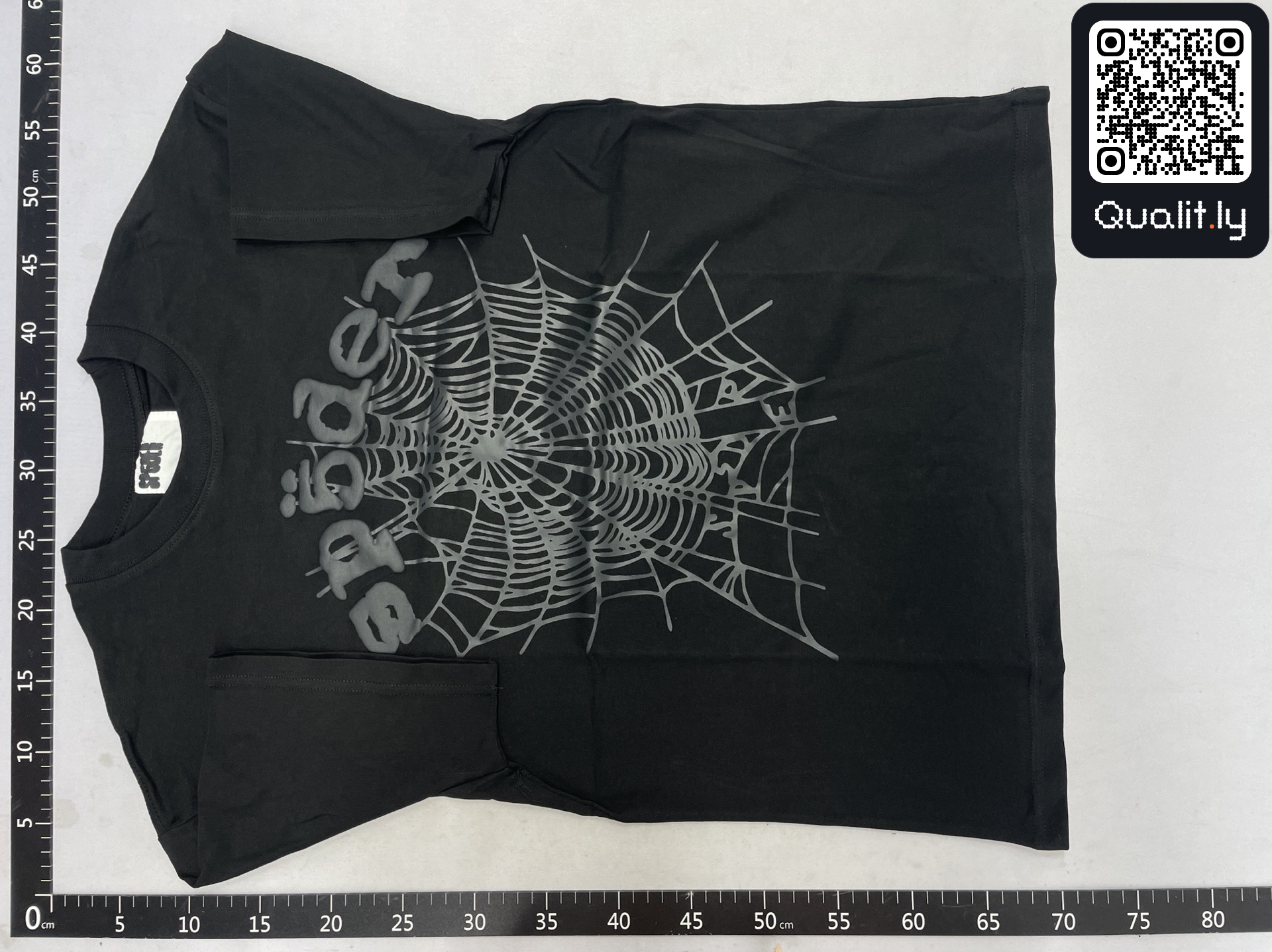 T-shirt QC photo 3 of 125