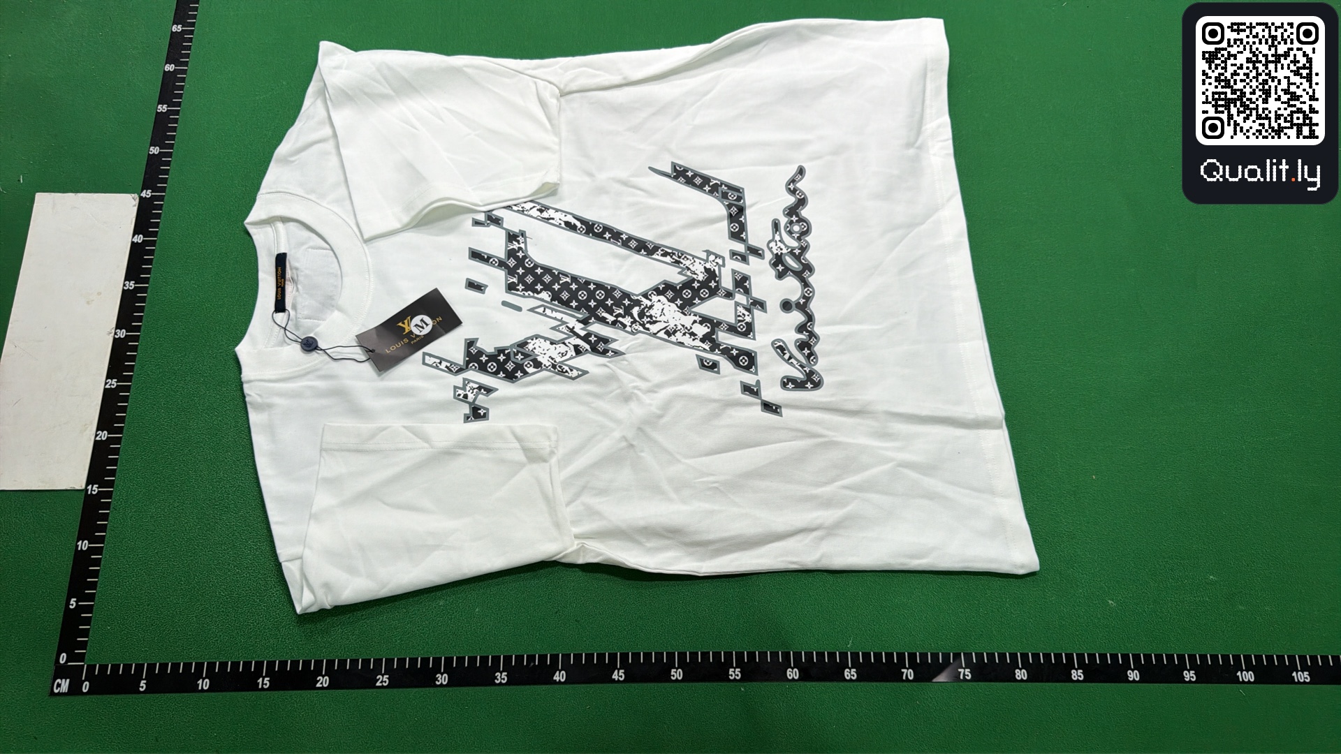 T-Shirt — QC-Foto 2 von 24