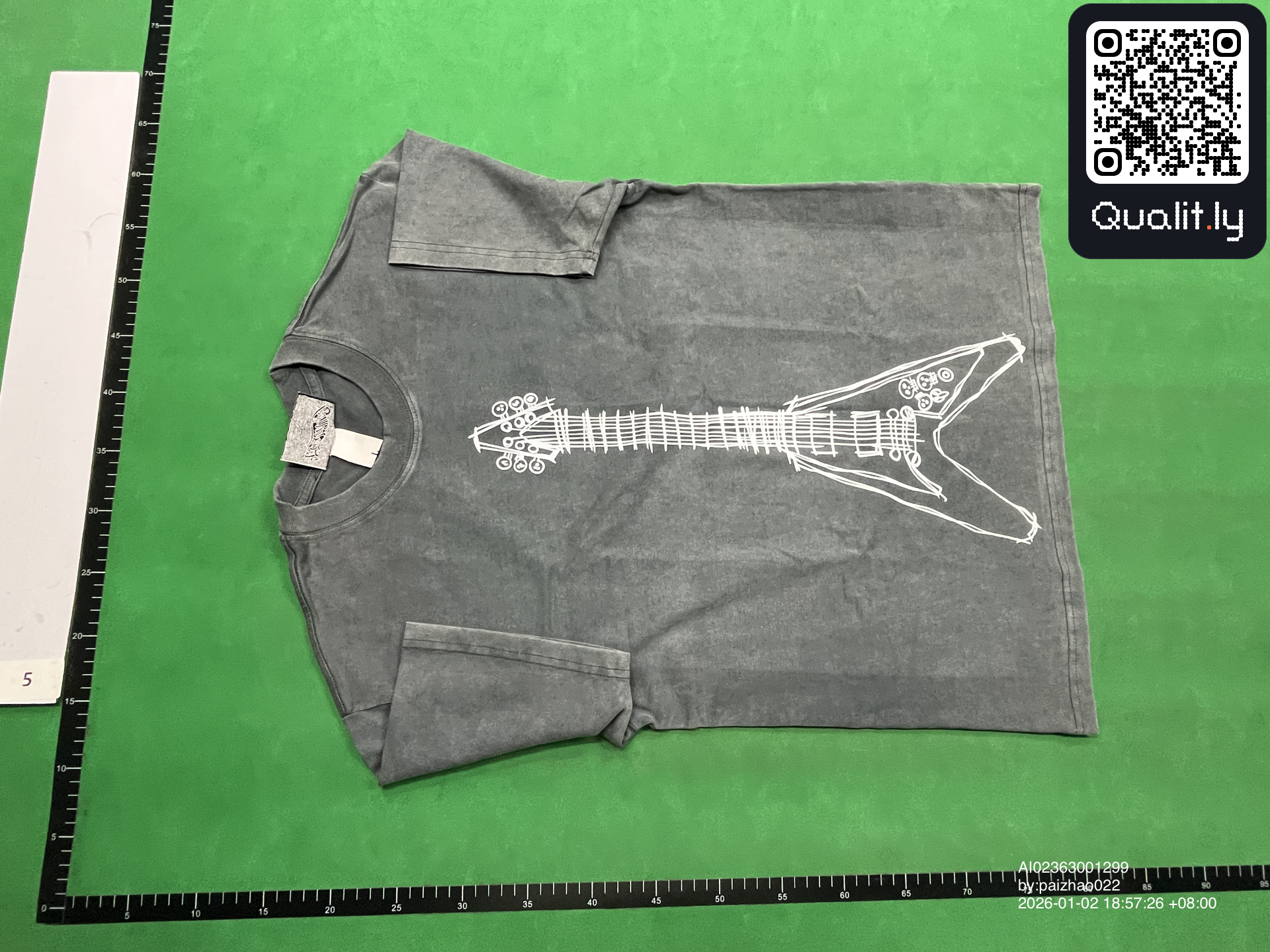 T-shirt QC photo 3 of 4