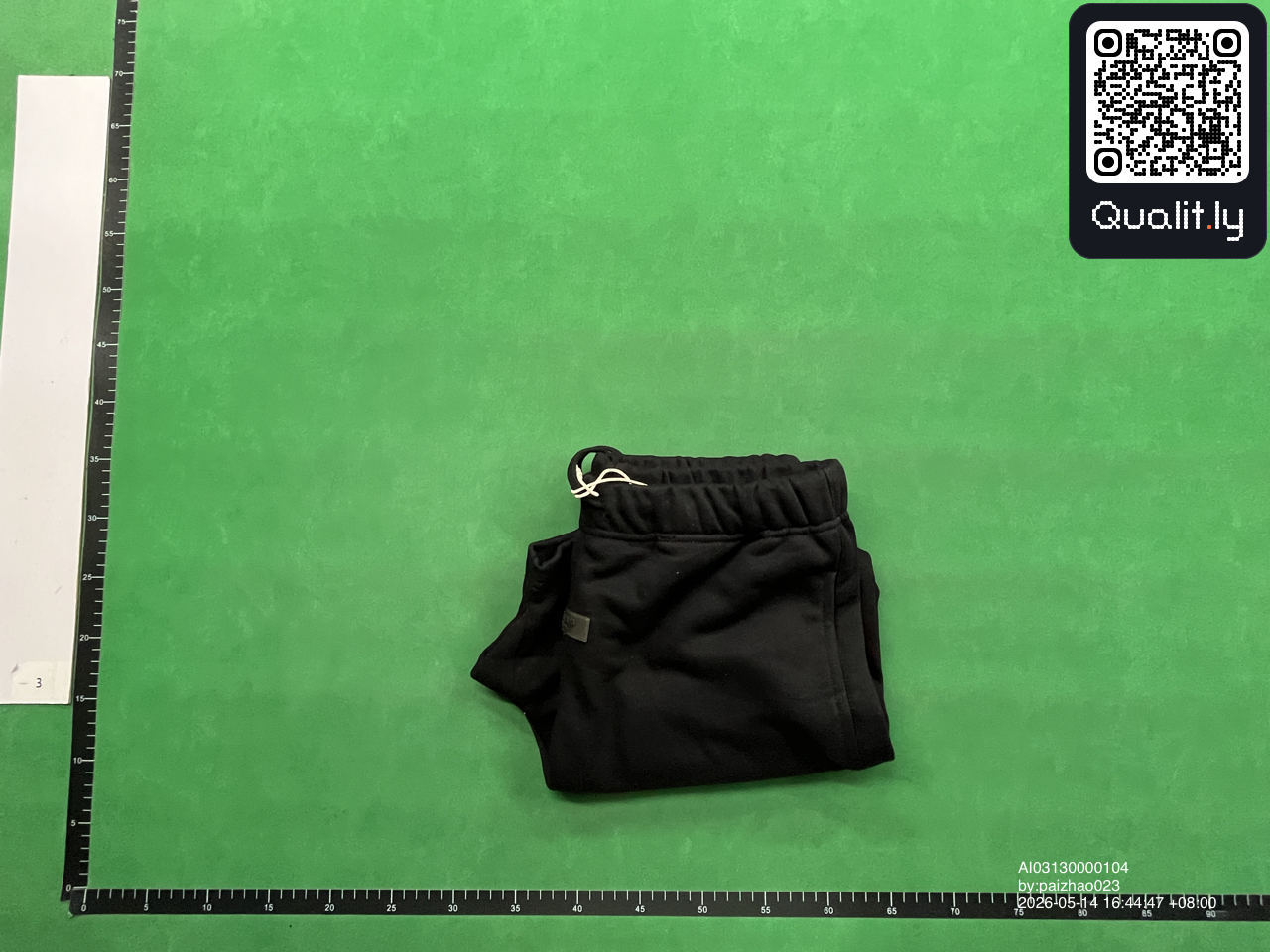 Shorts QC photo 1 of 50