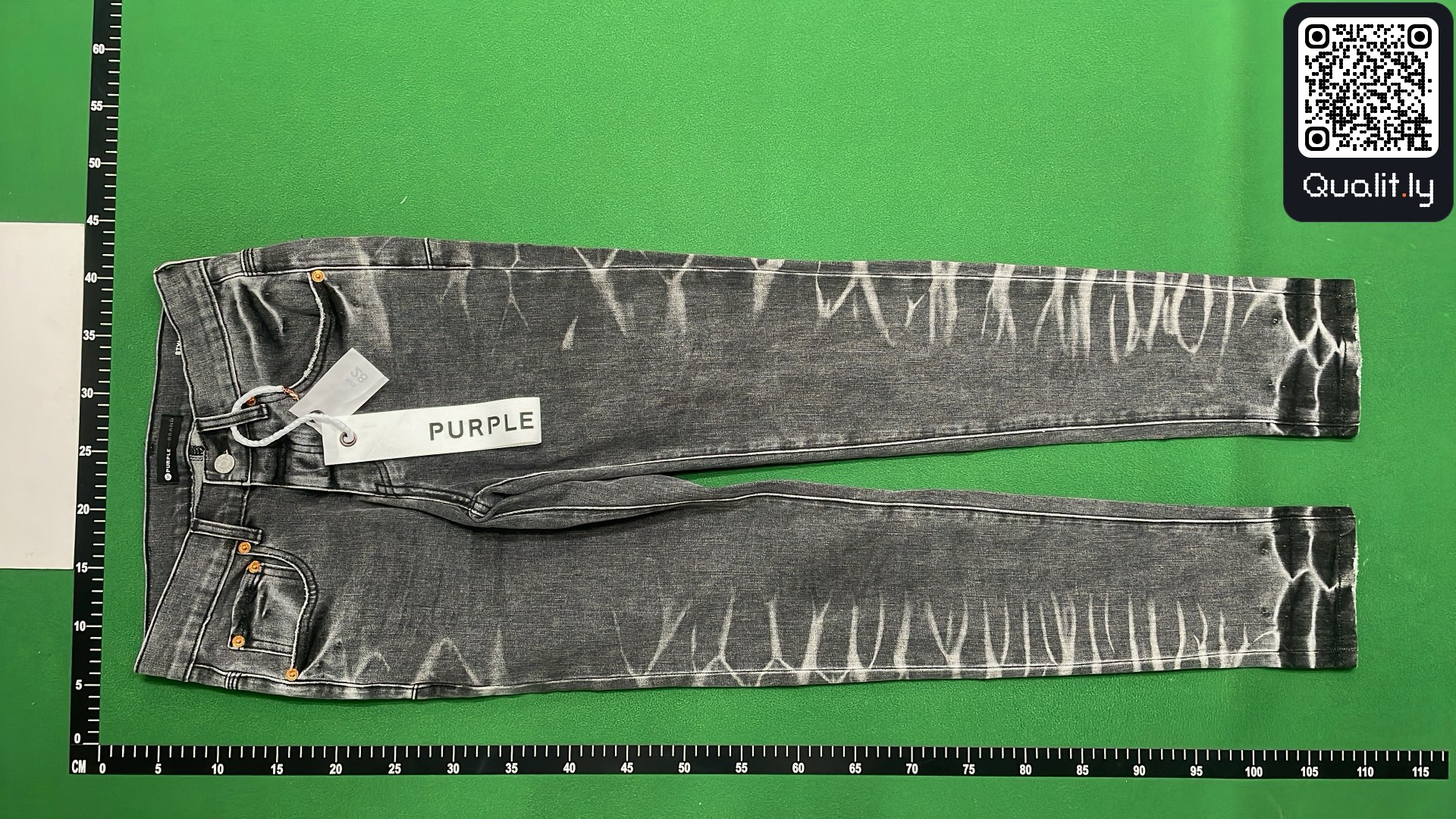Jeans QC photo 2 of 4