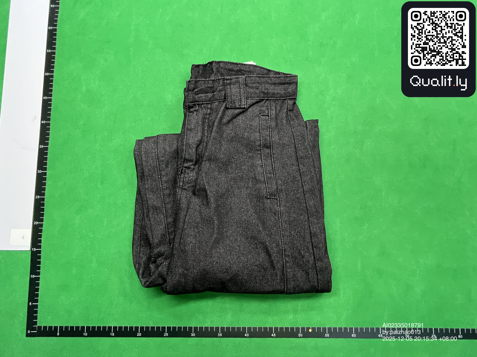 Jeans — QC-Foto 1 von 8