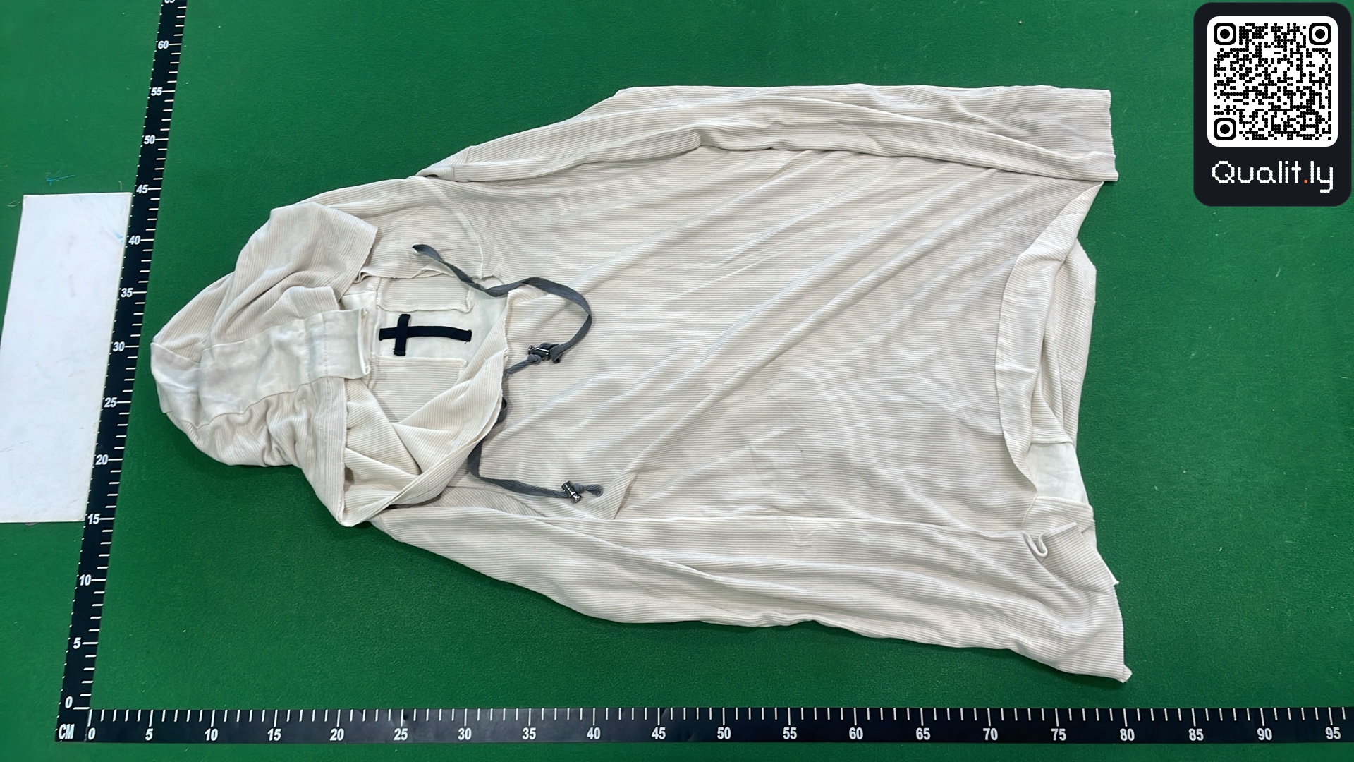 Sudadera con capucha — foto QC 2 de 12