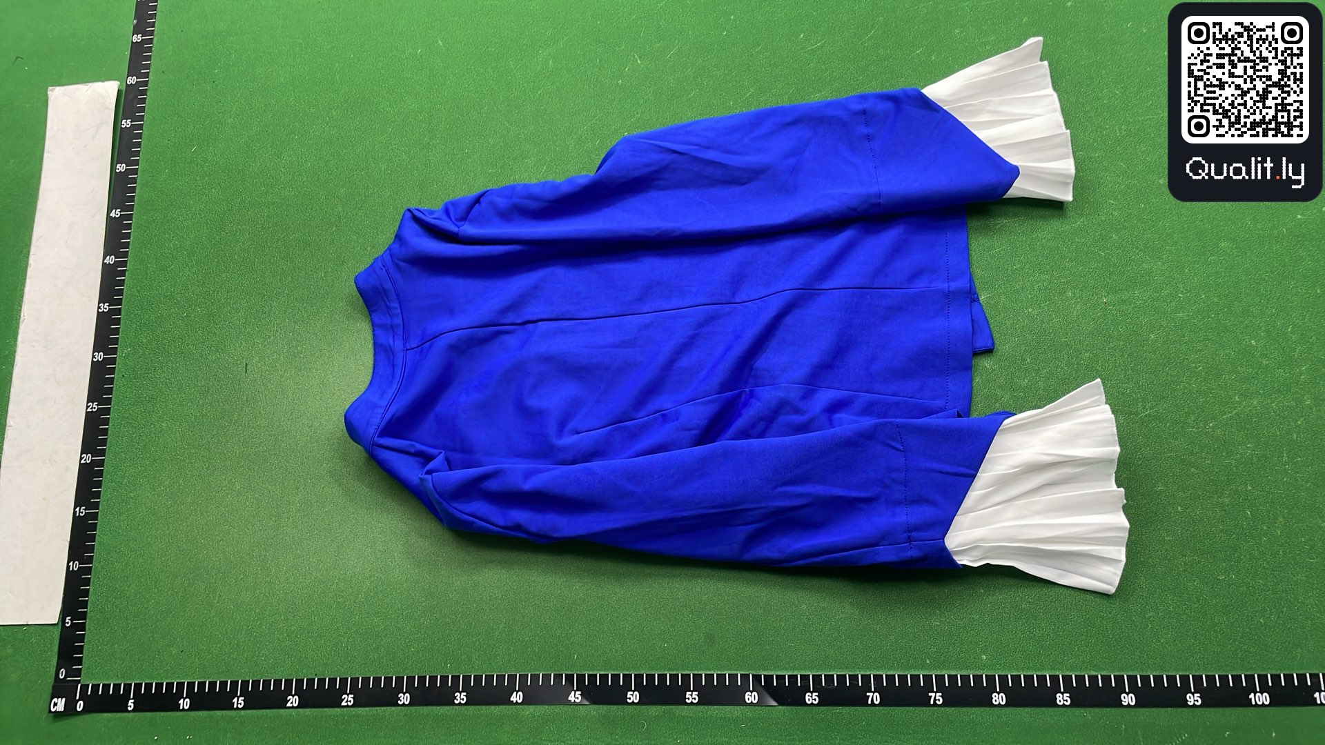 Pants QC photo 3 of 5