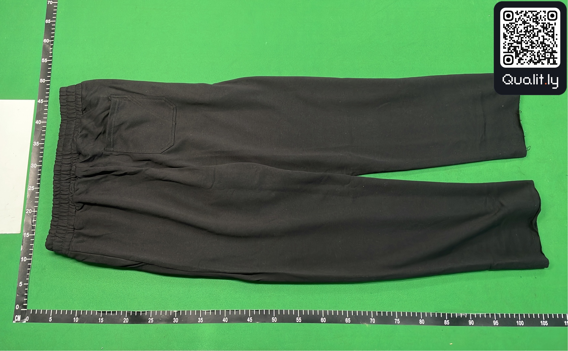 Pantalon — photo QC 3 sur 4