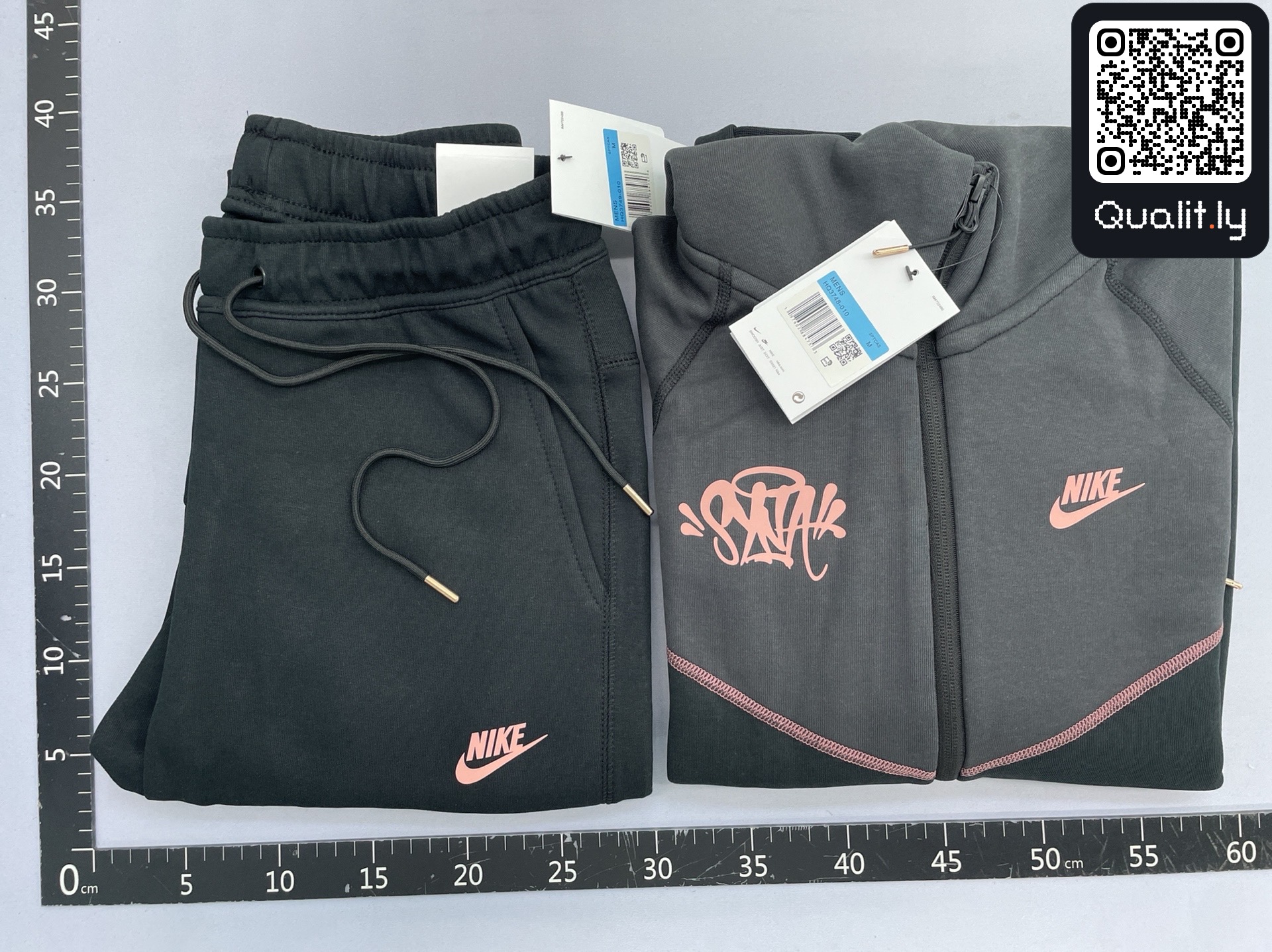 Veste — photo QC 1 sur 6