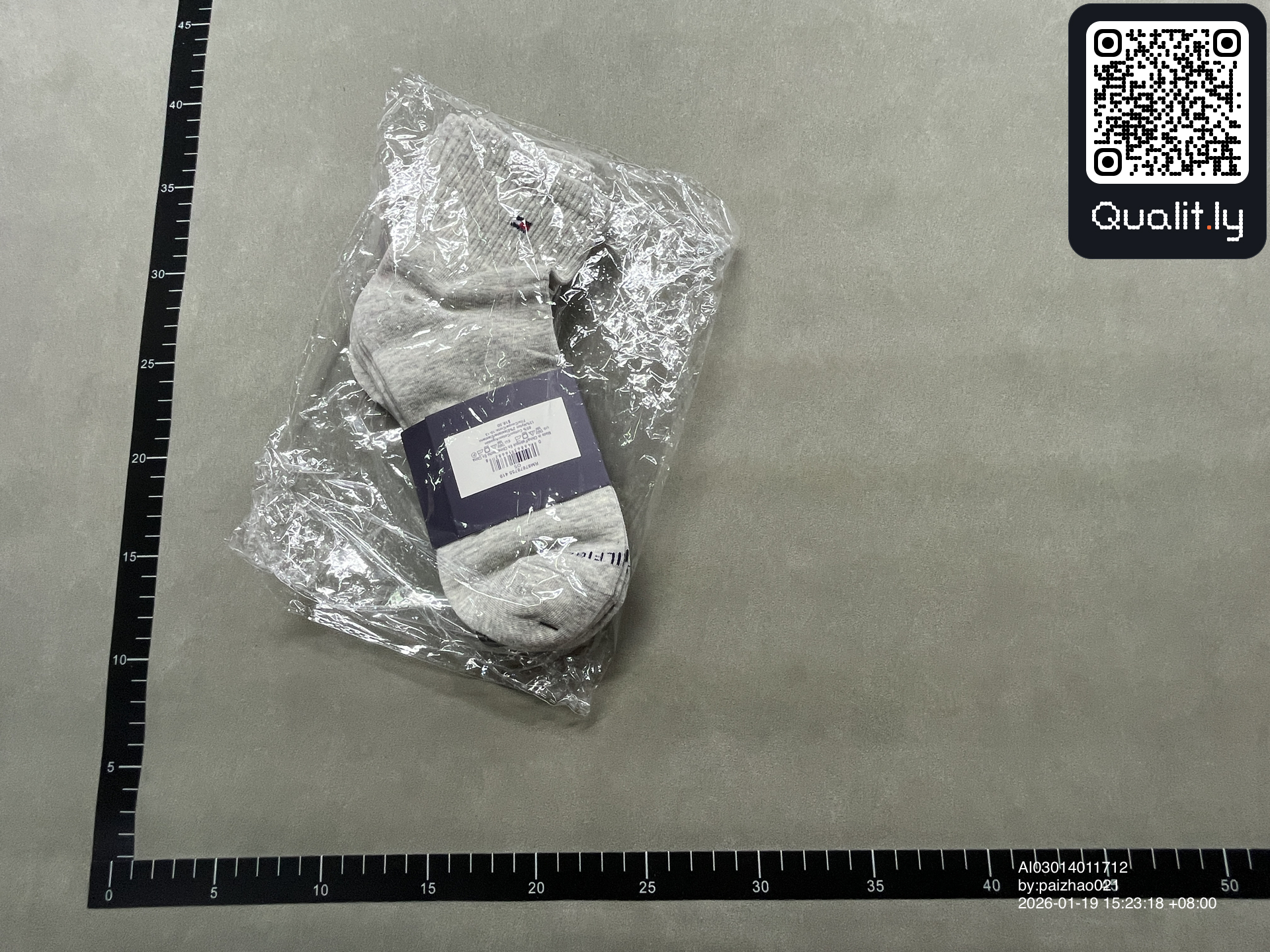 Socks QC photo 2 of 3