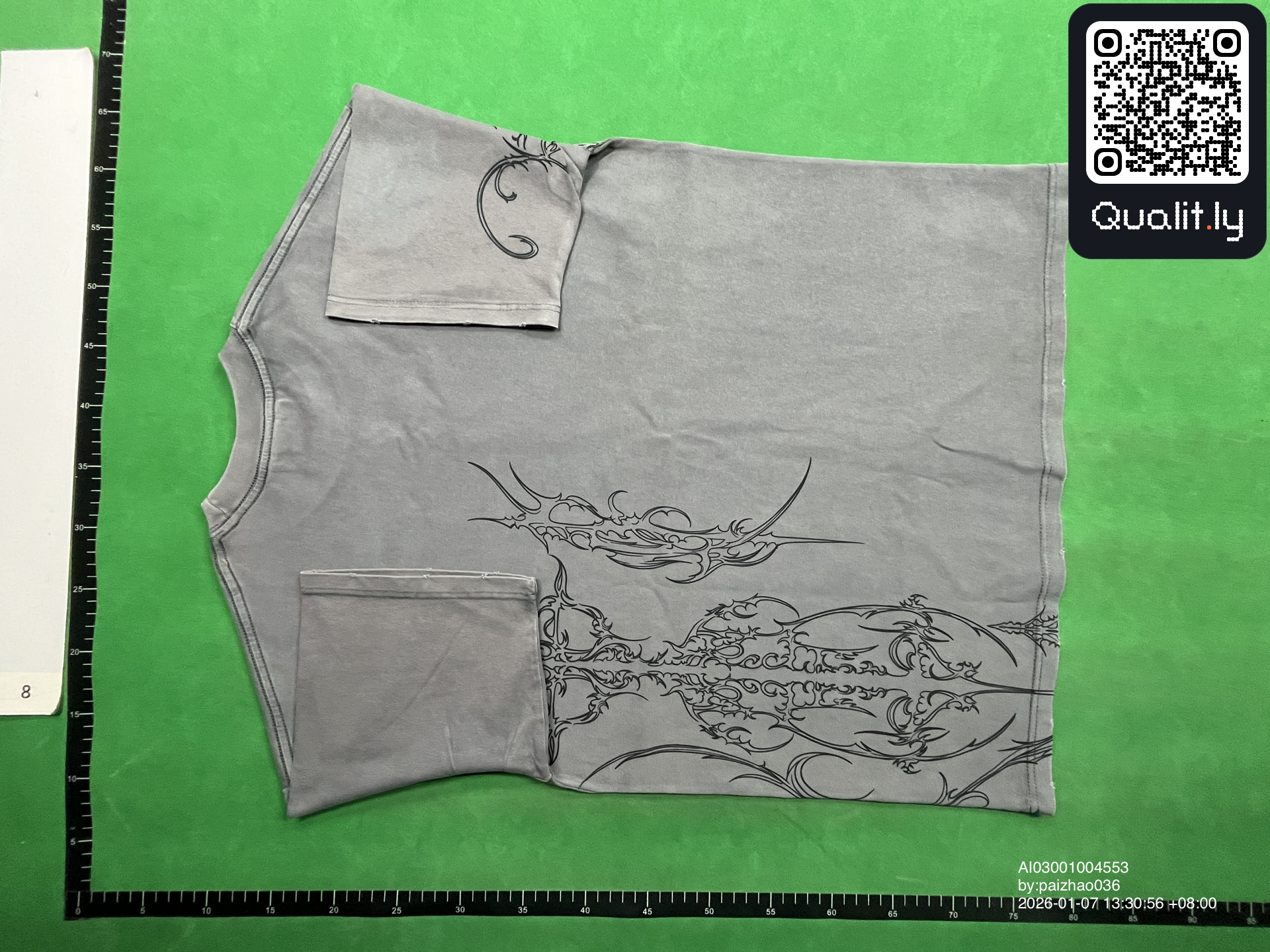 T-shirt — QC-foto 2 av 4