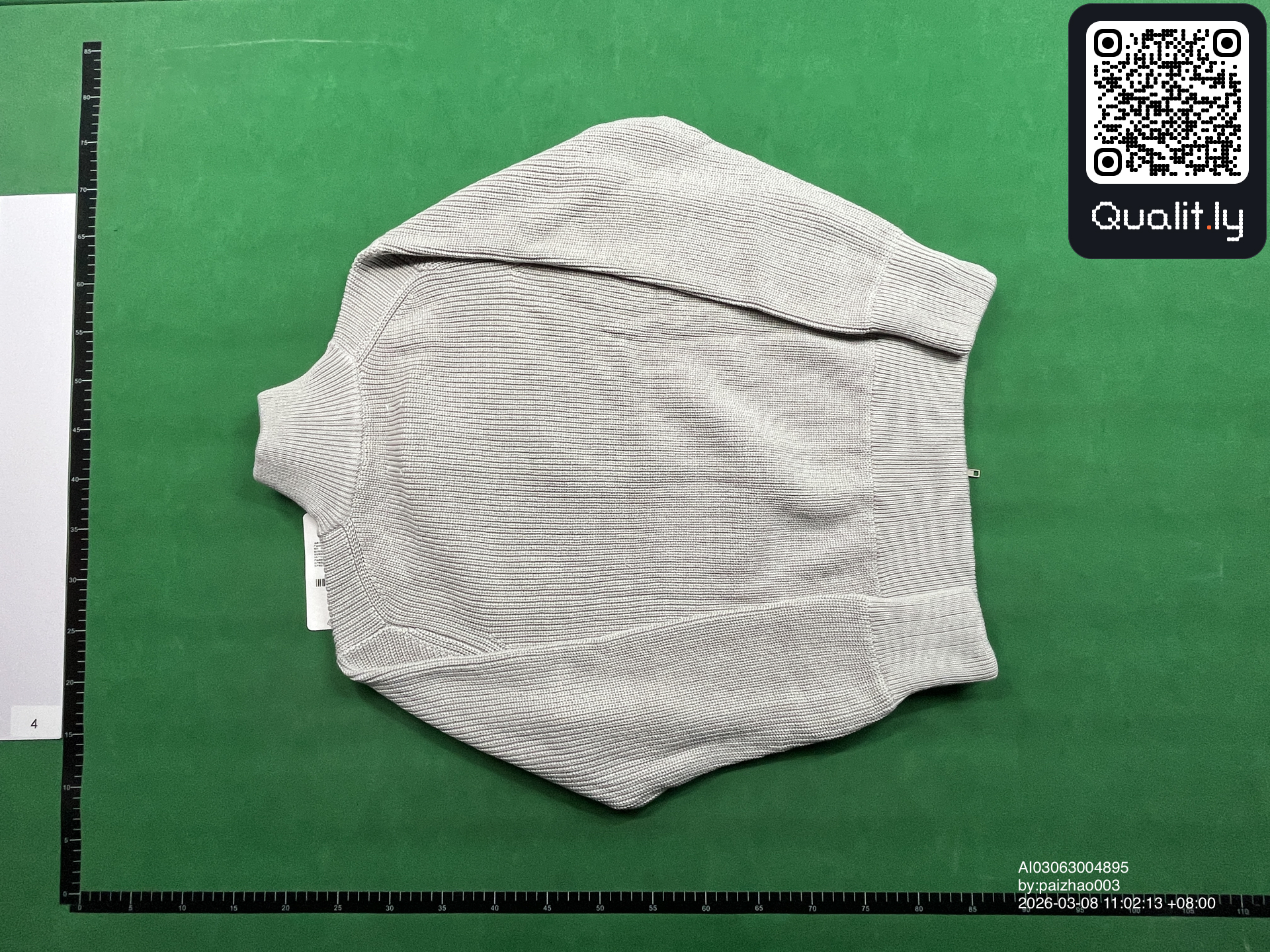 Pull — photo QC 2 sur 22