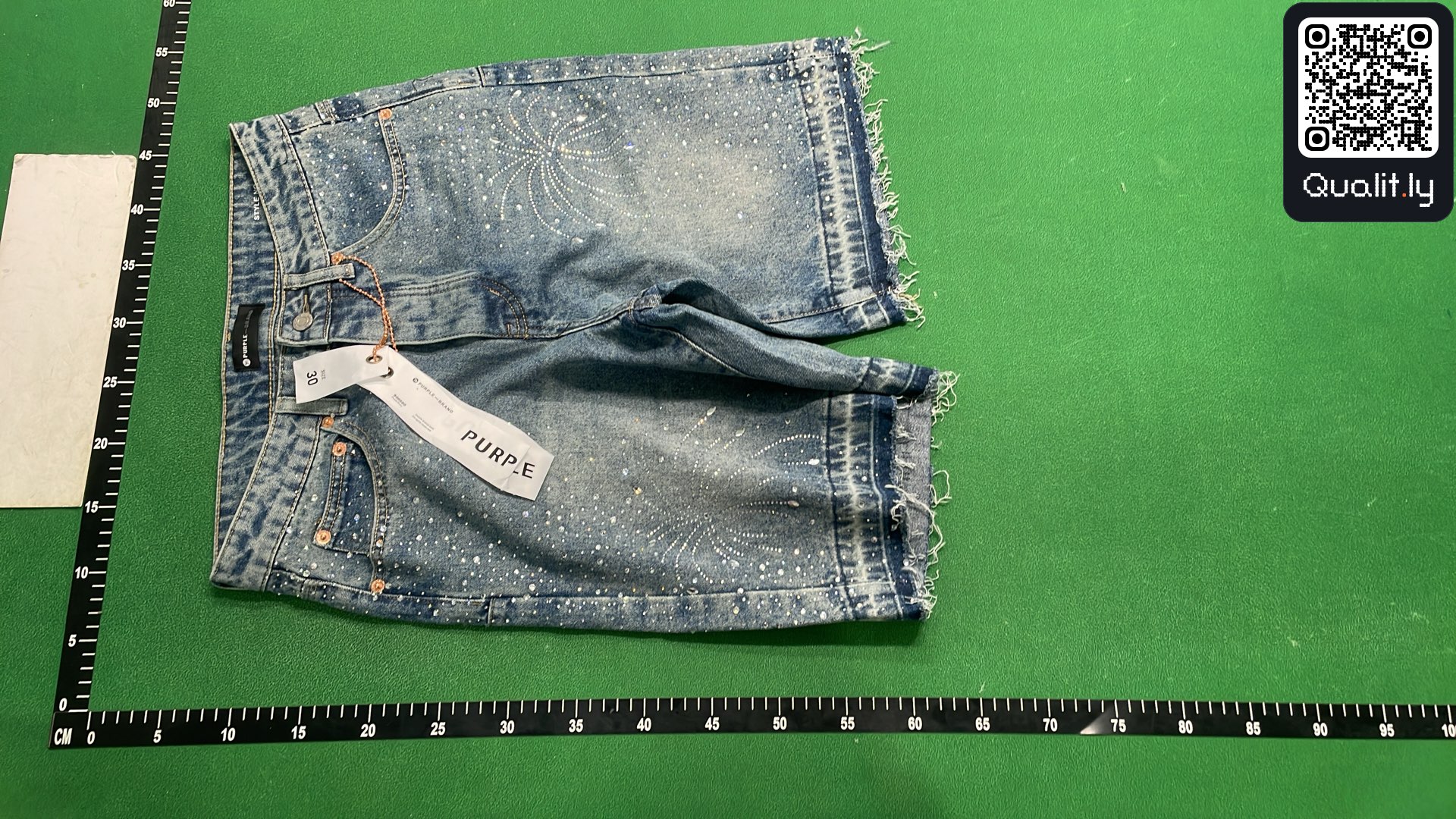 Jeansy — zdjęcie QC 2 z 90