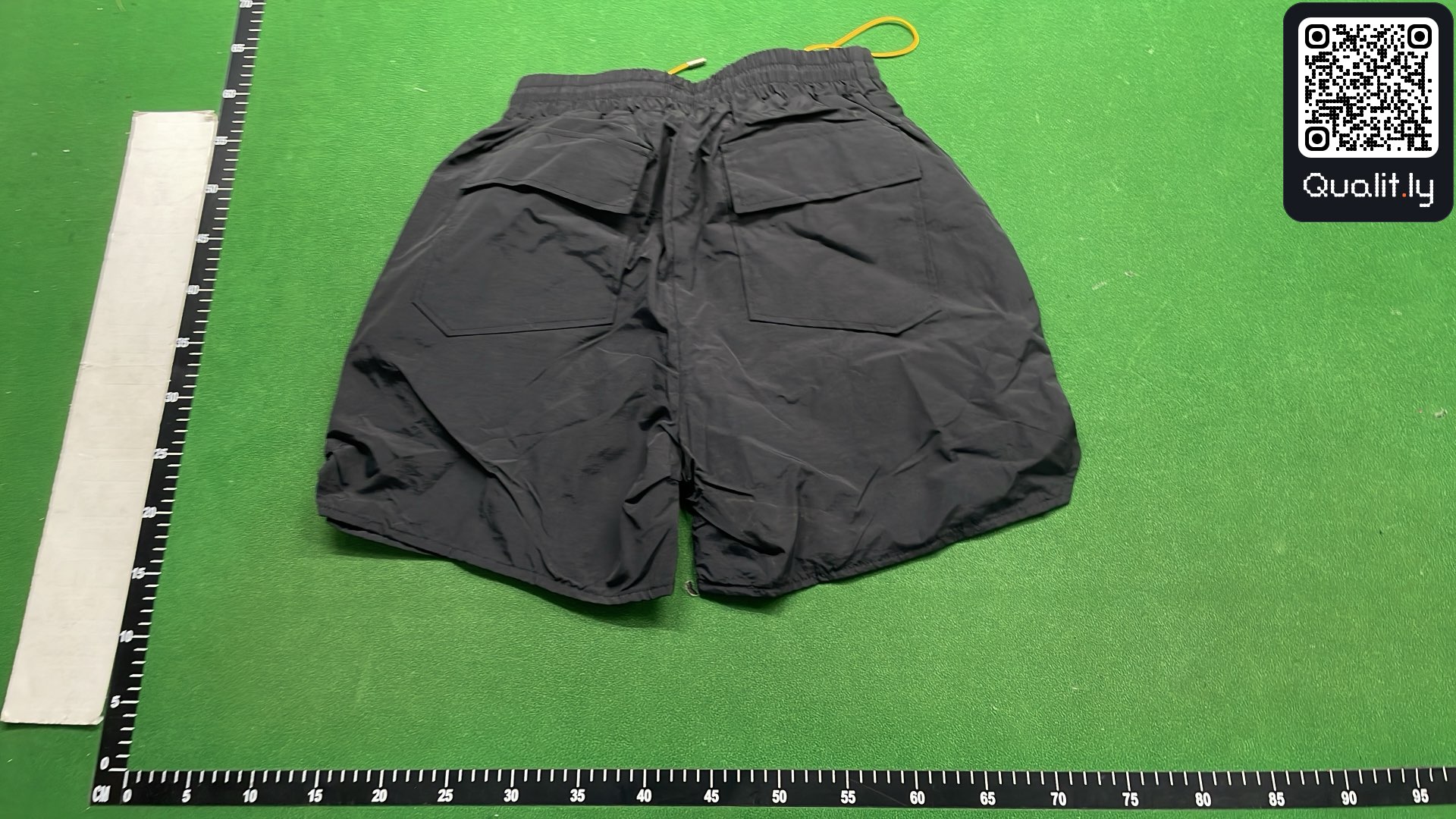 Shorts — QC-foto 3 av 40