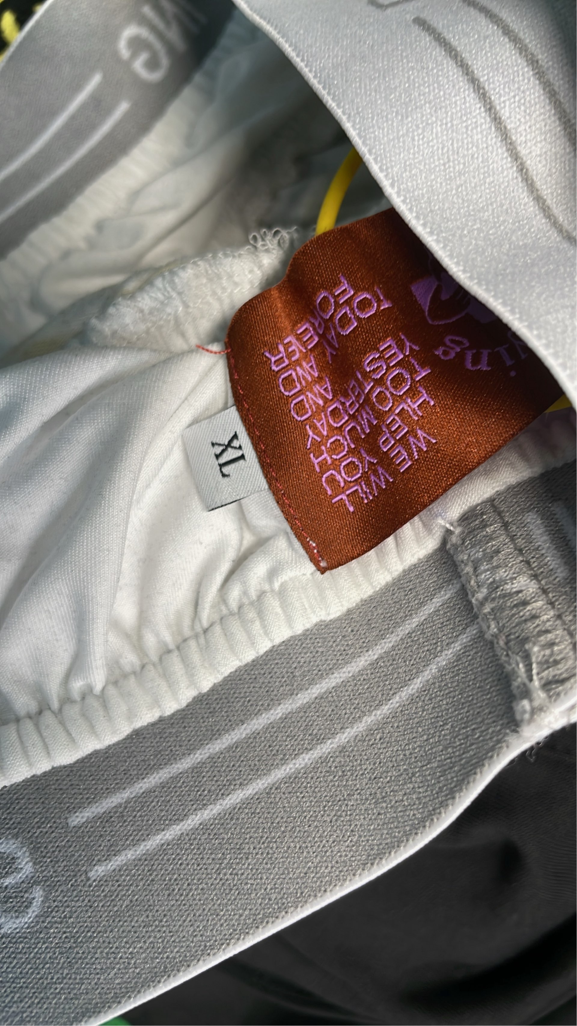 Pants QC photo 1 of 12