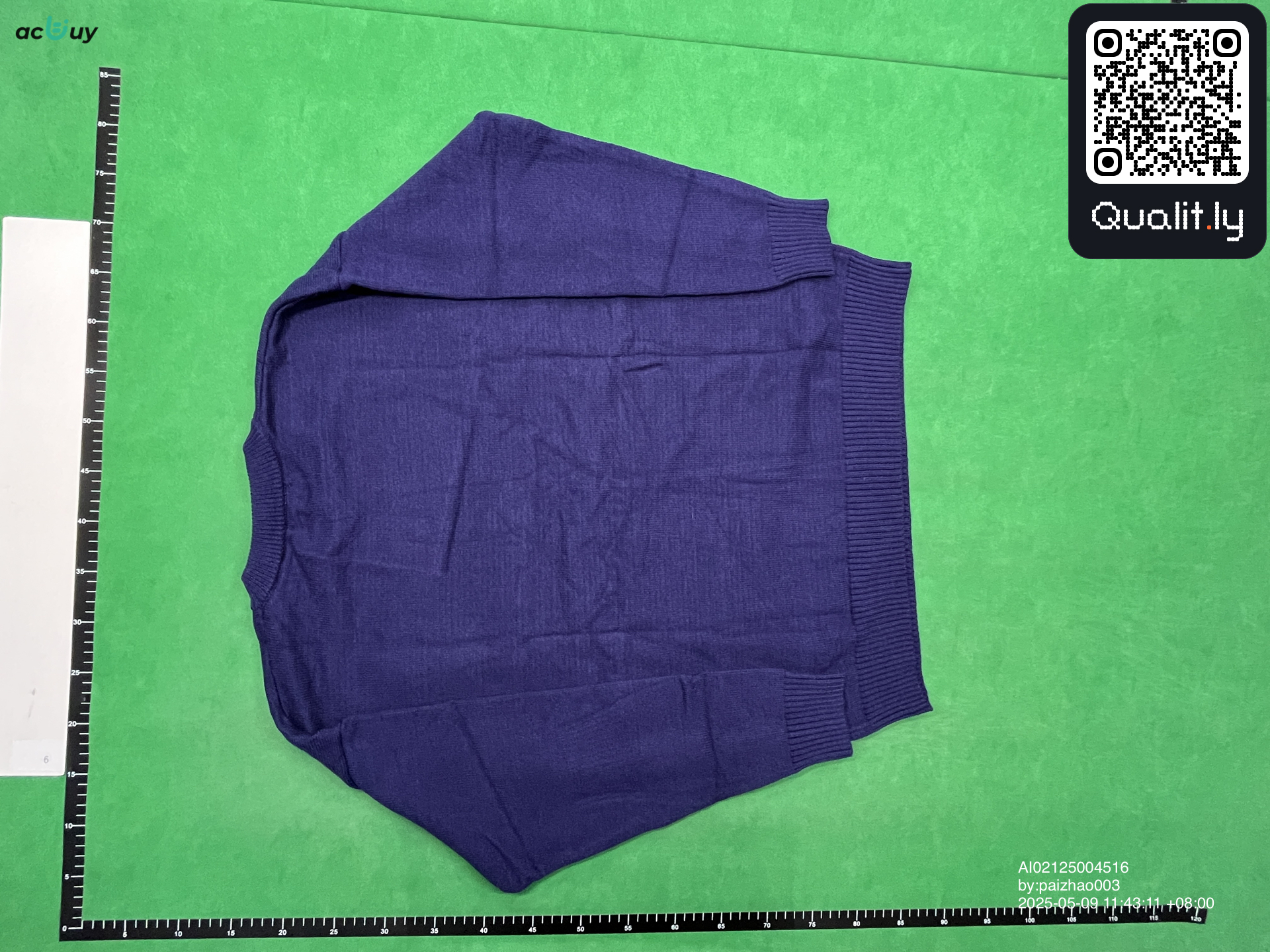 Pull — photo QC 2 sur 42