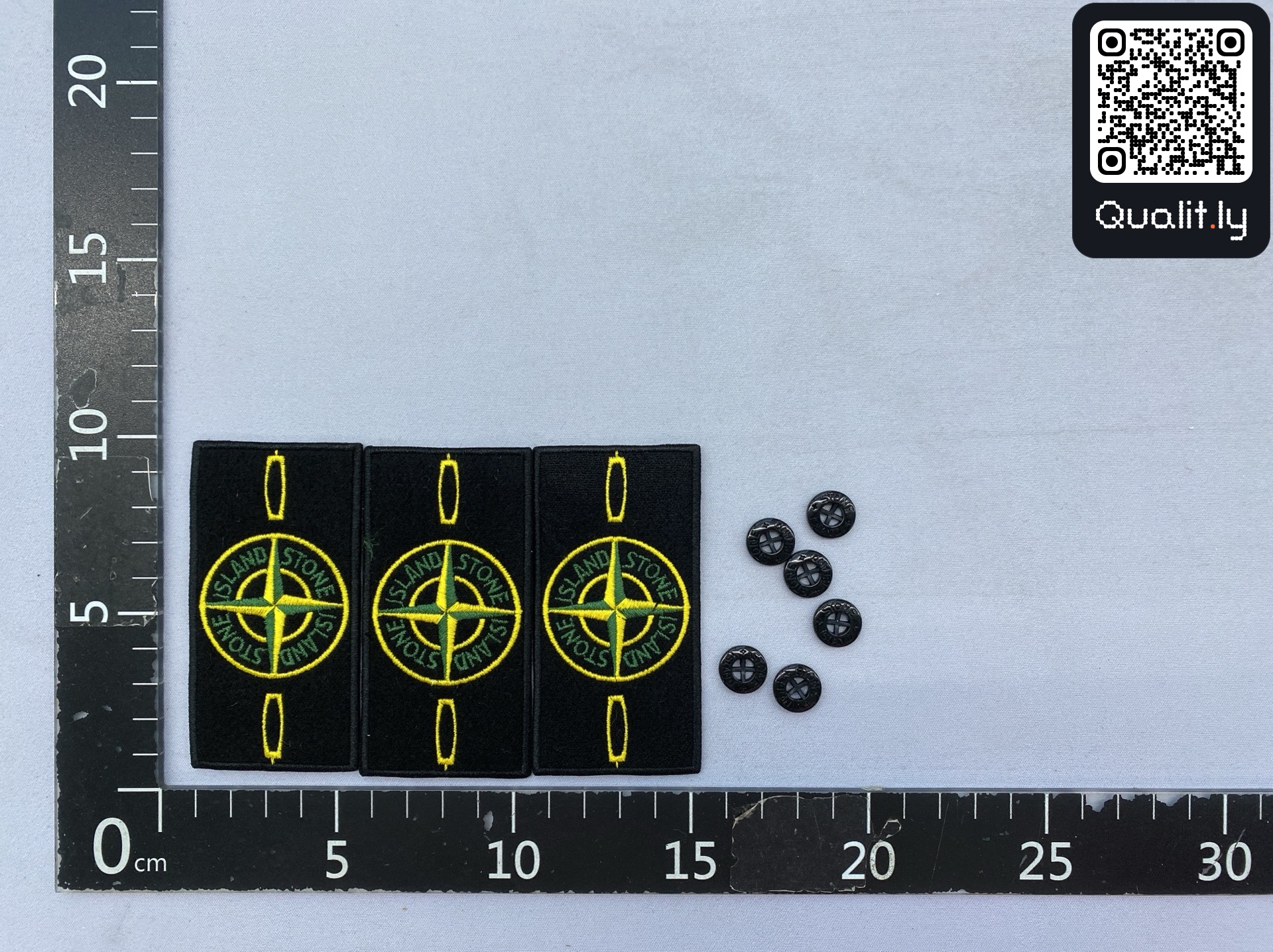 Foto QC 1 de 71