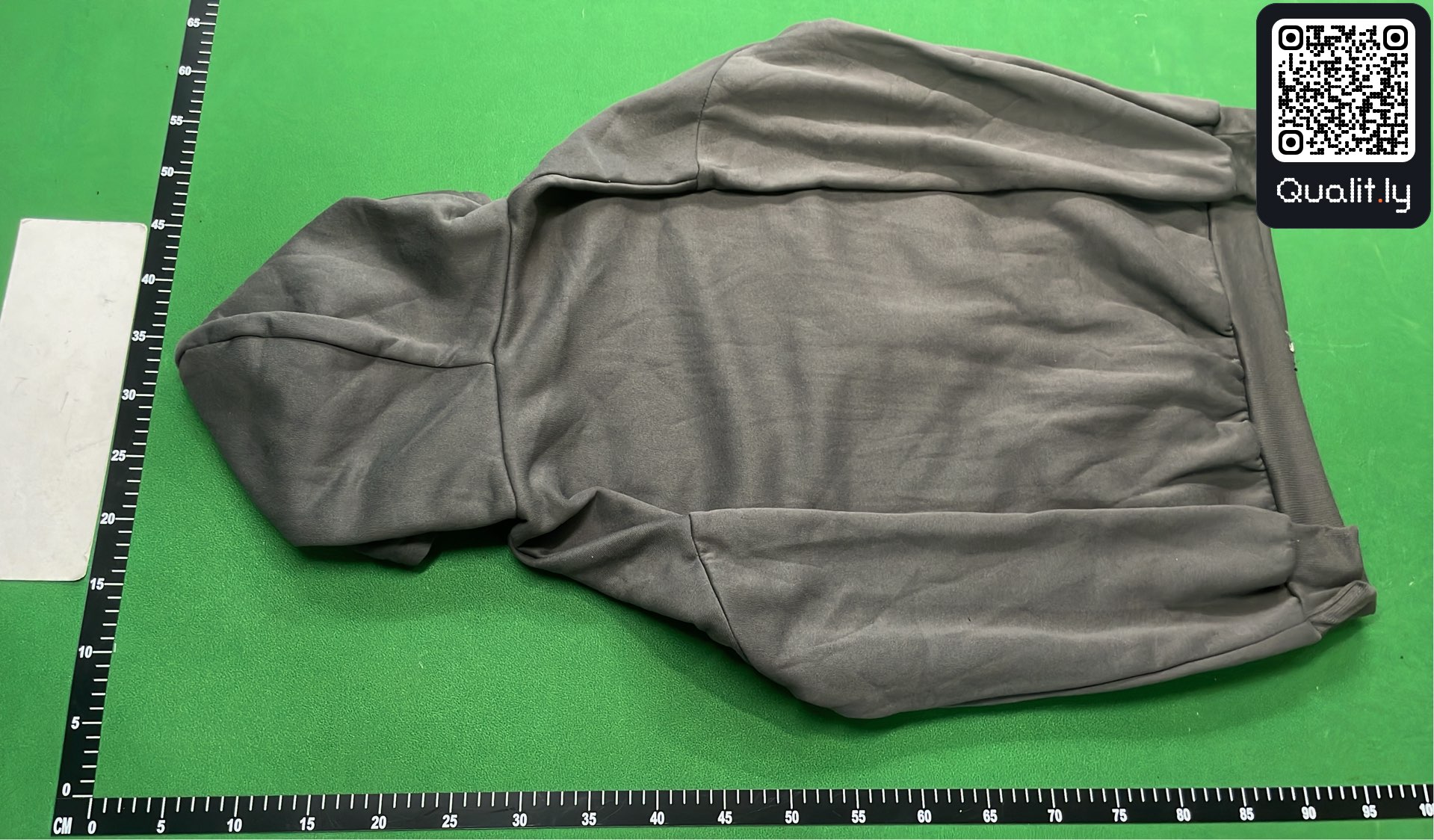 Sweatshirt QC photo 3 of 4