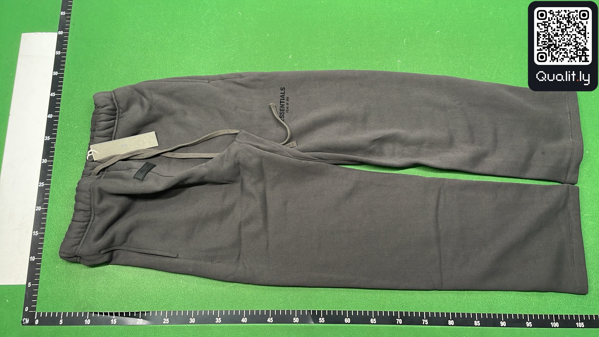 长裤 QC 照片 2 / 16
