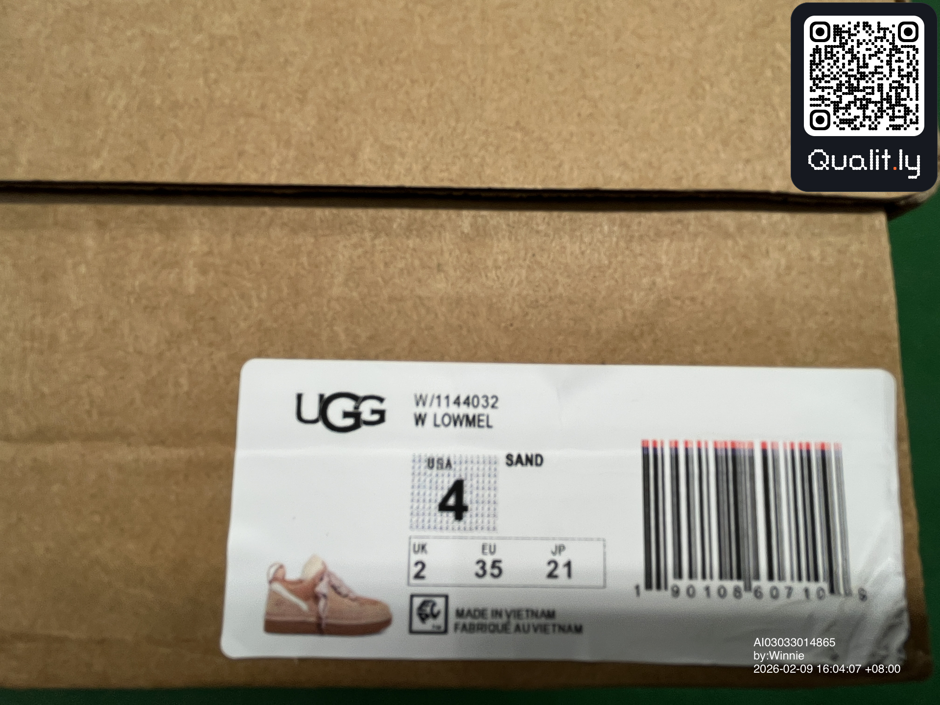 Boots QC photo 1 of 136