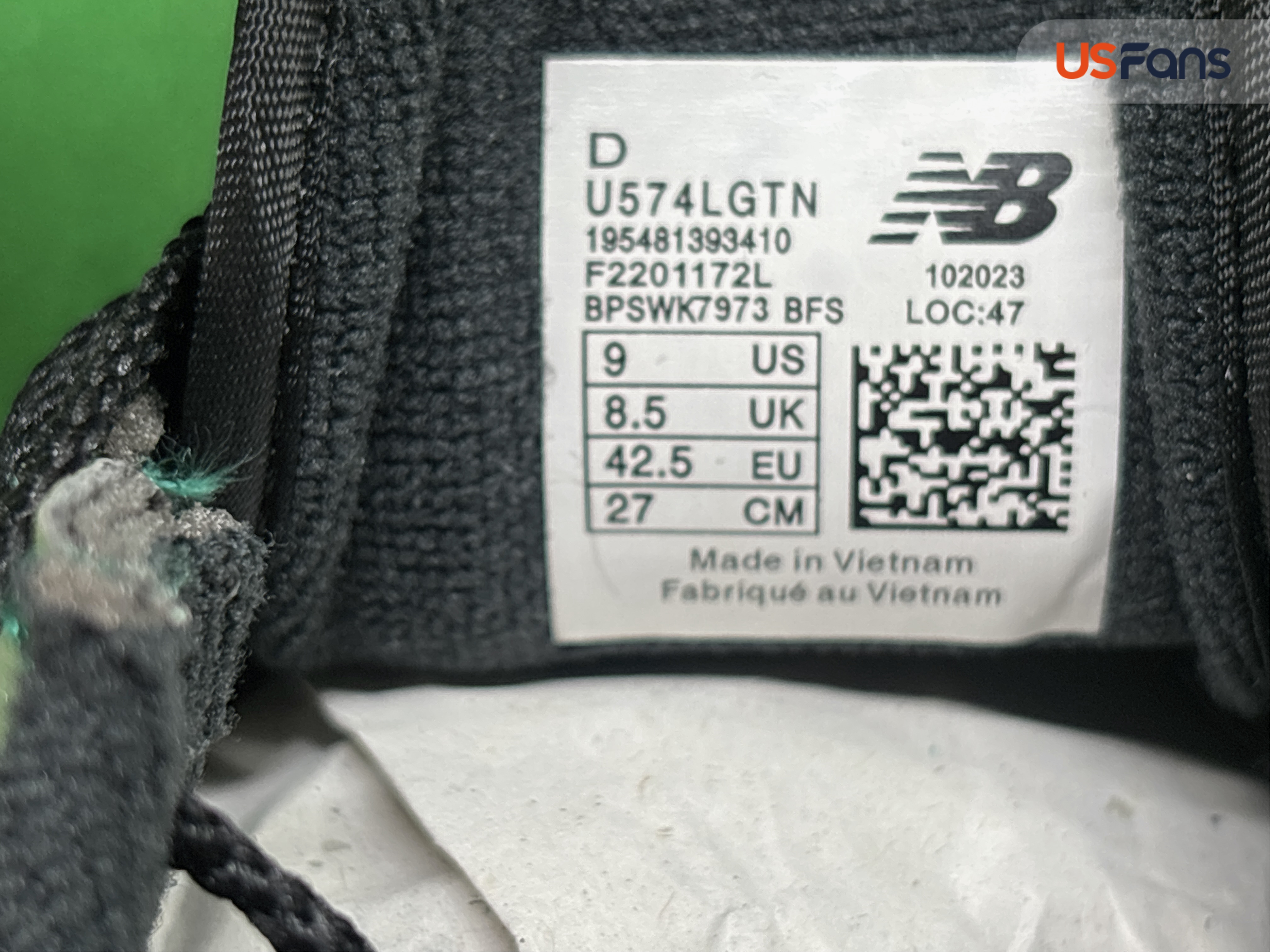 Sneakers QC photo 2 of 6