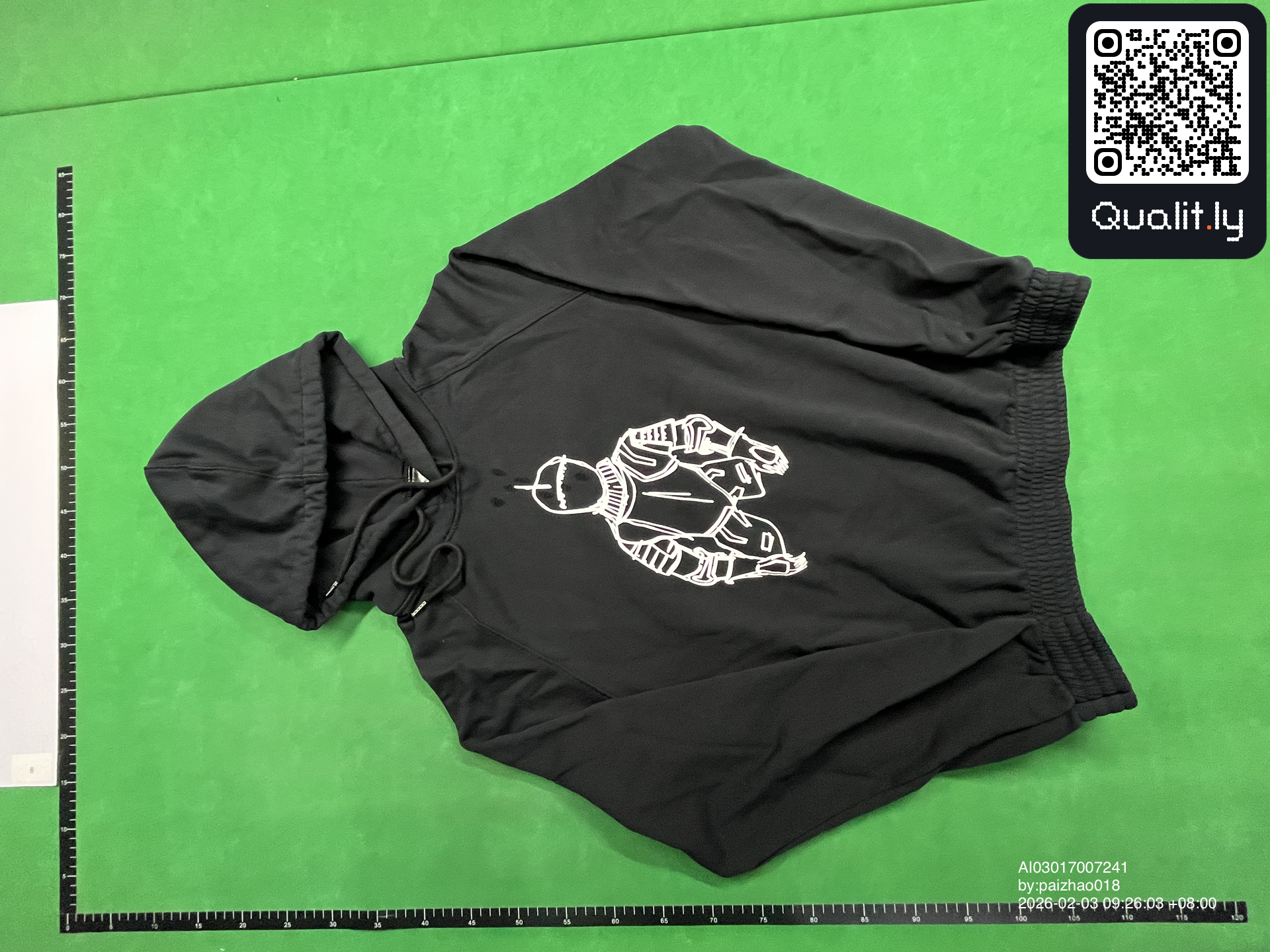 Sweat à capuche — photo QC 3 sur 42