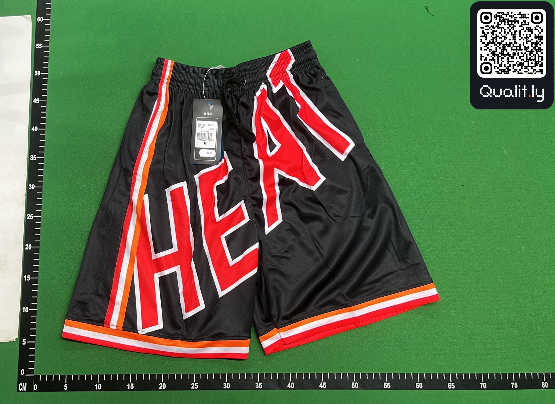 Shorts QC photo 2 of 8