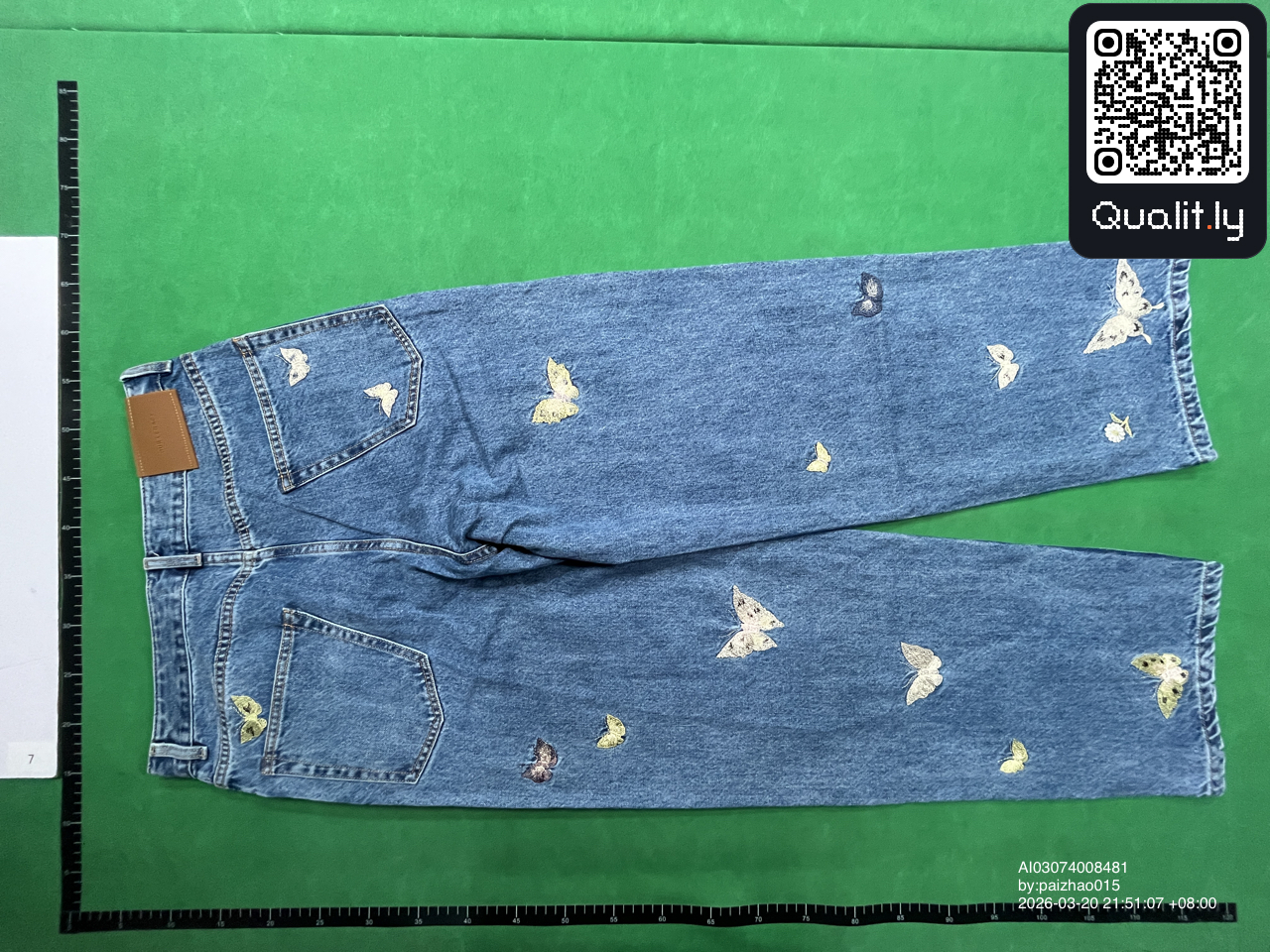 Jeans QC photo 2 of 4
