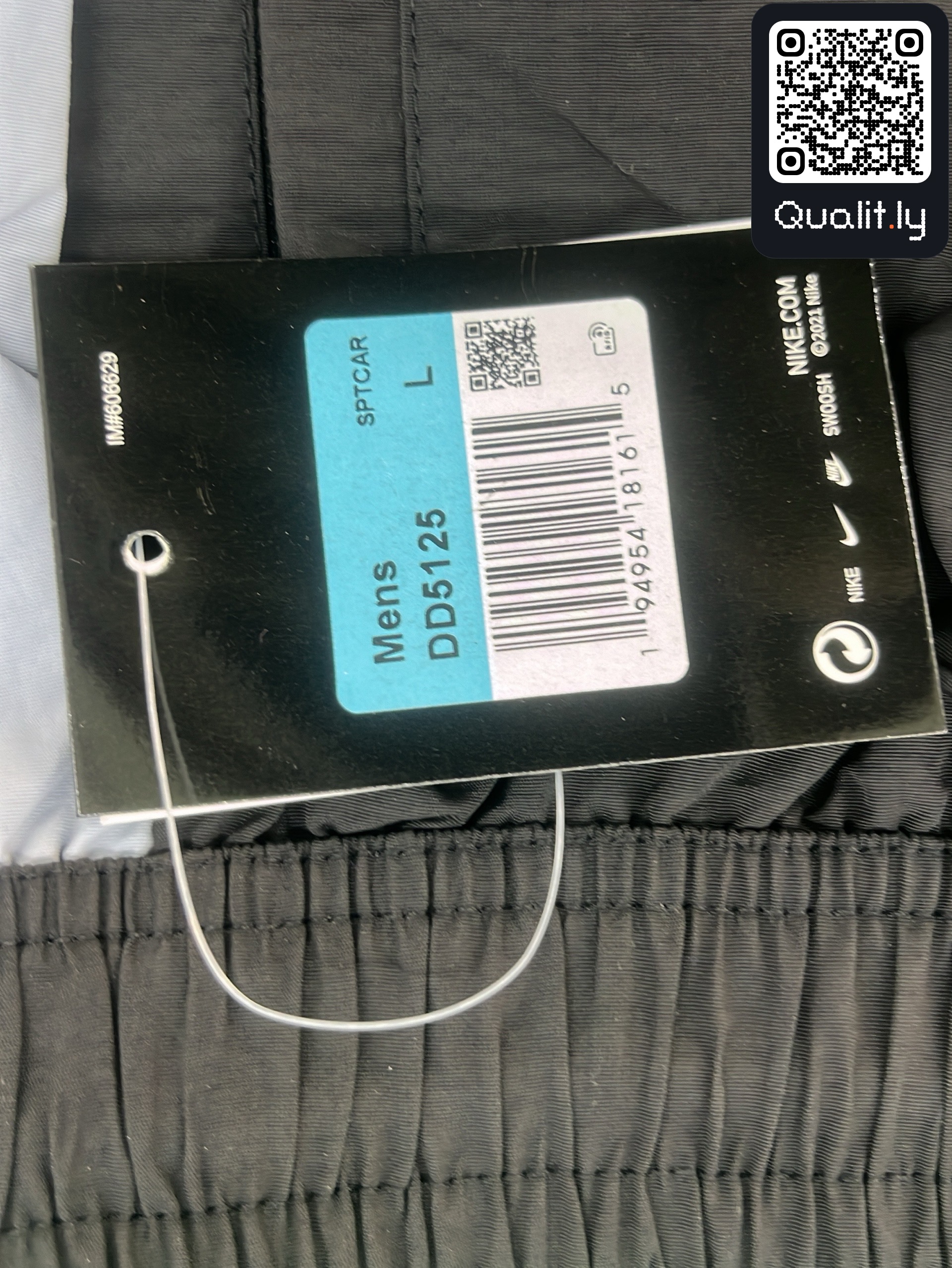 Pants QC photo 2 of 76