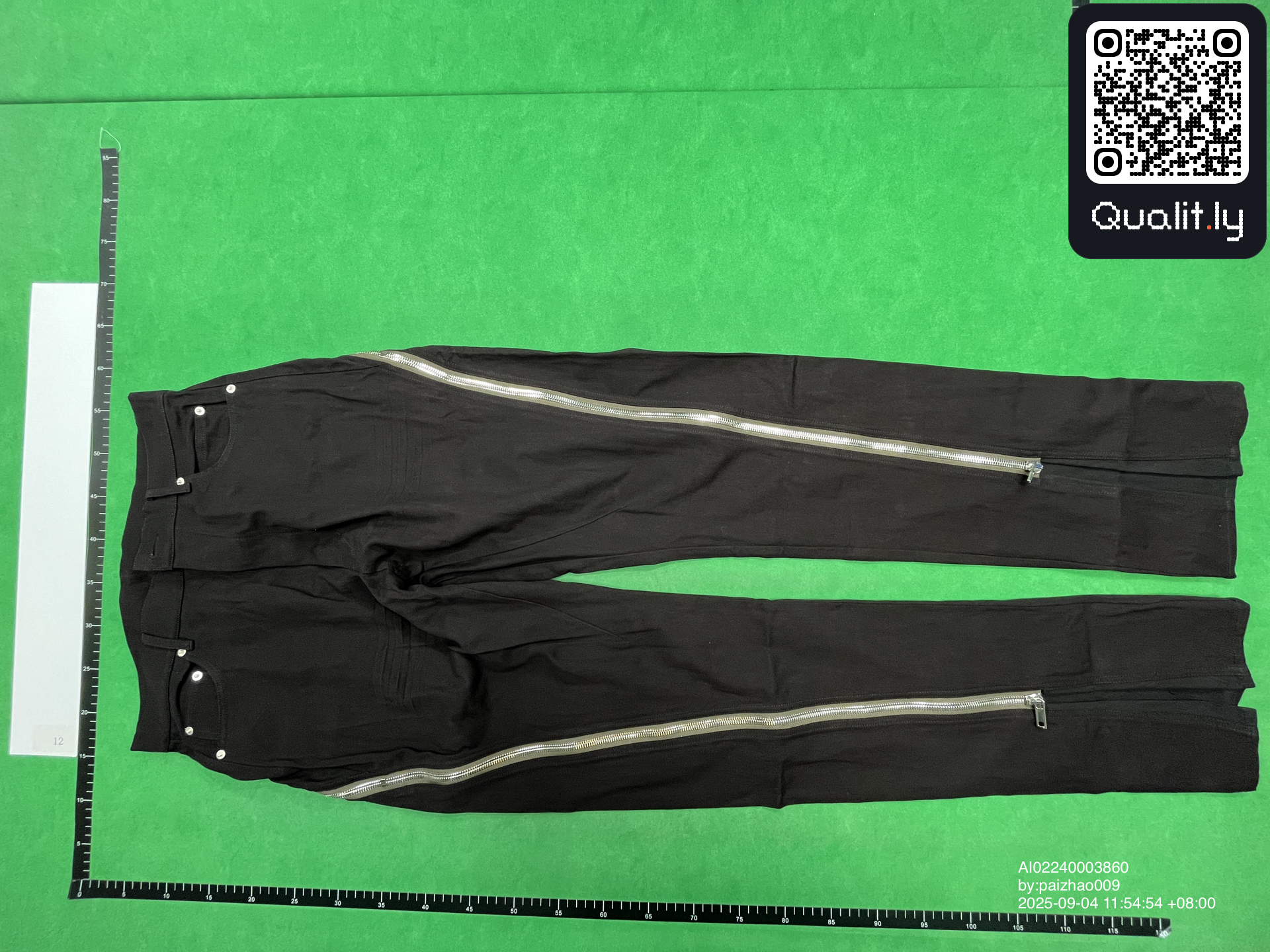 Hose — QC-Foto 2 von 33