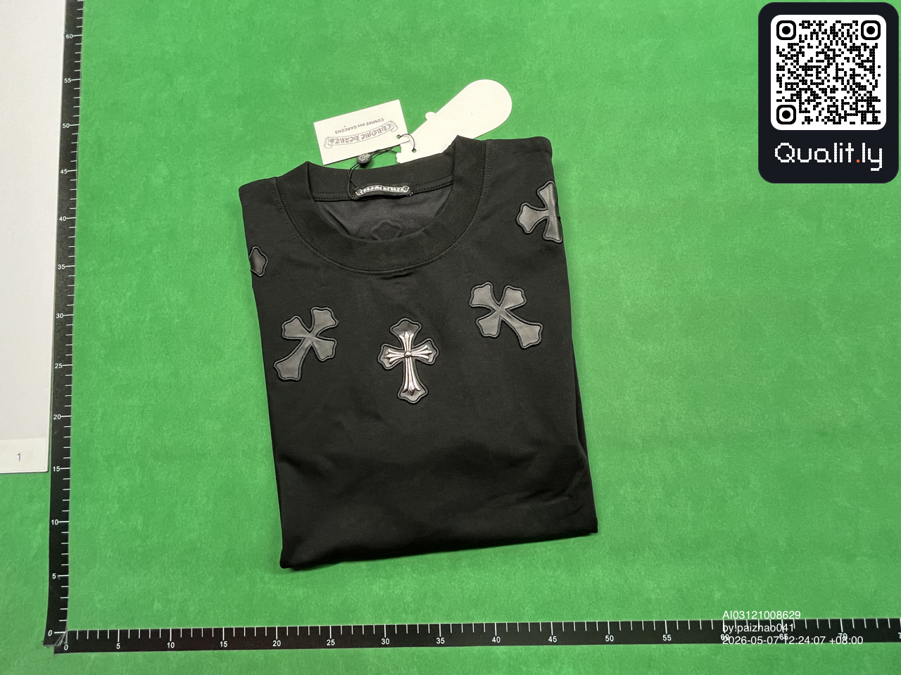 T-shirt QC photo 1 of 22