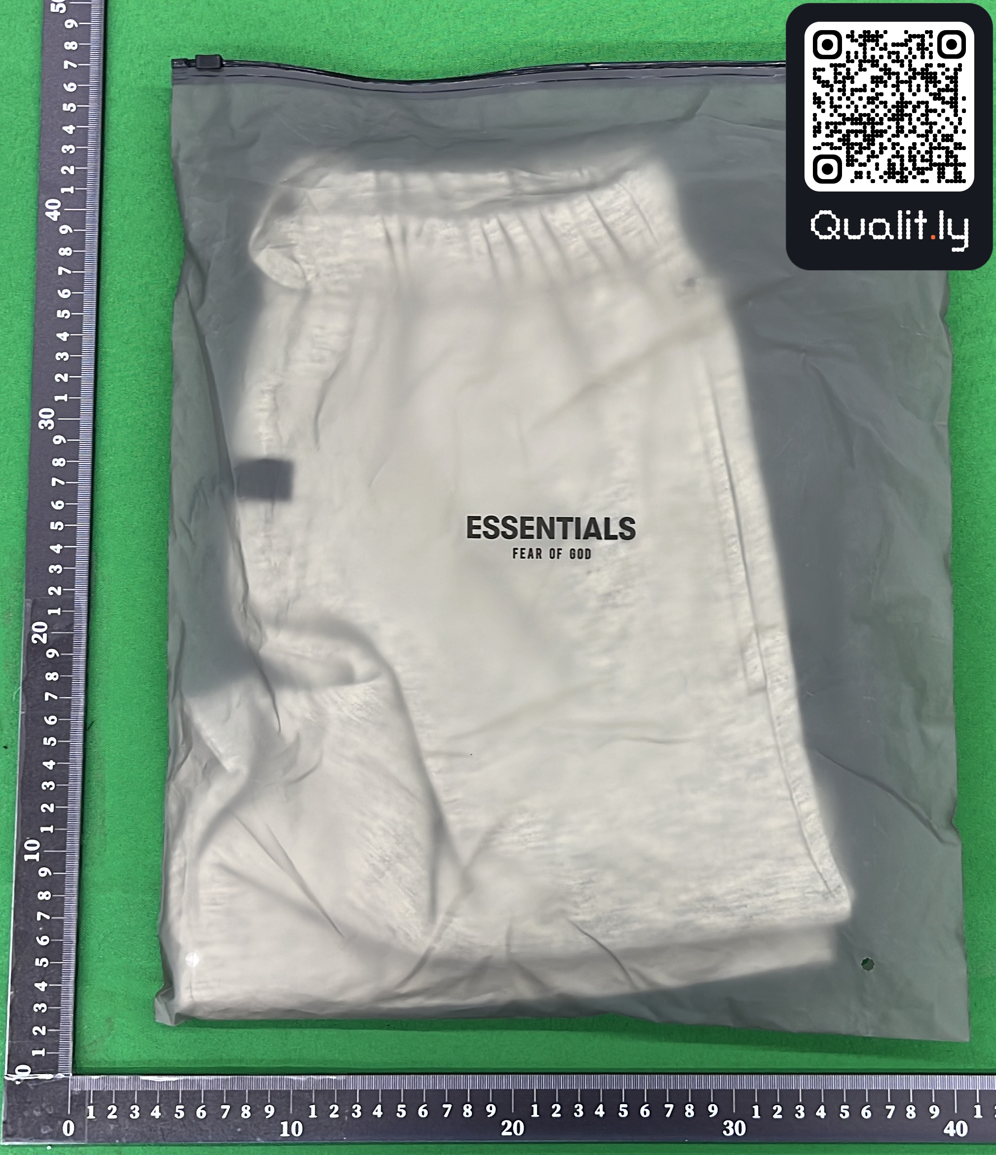 Korte broek — QC-foto 1 van 113