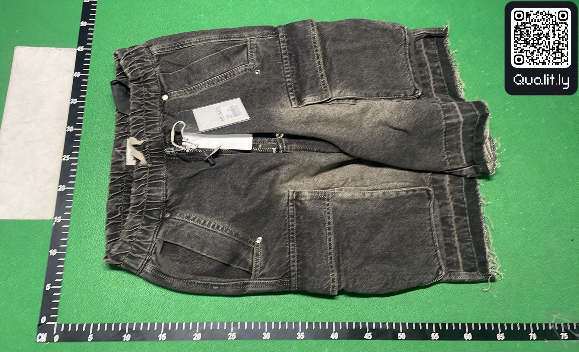 Jeans — QC-Foto 2 von 9