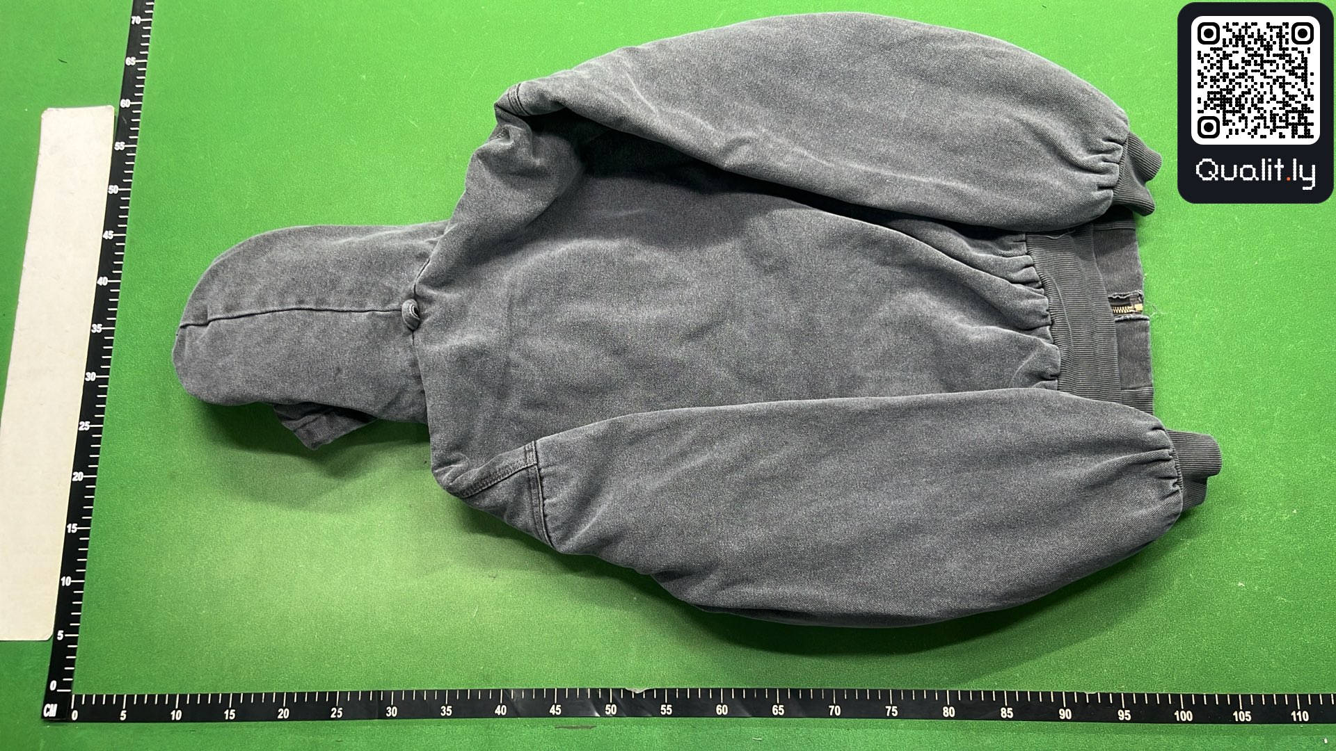 Jacket QC photo 3 of 20