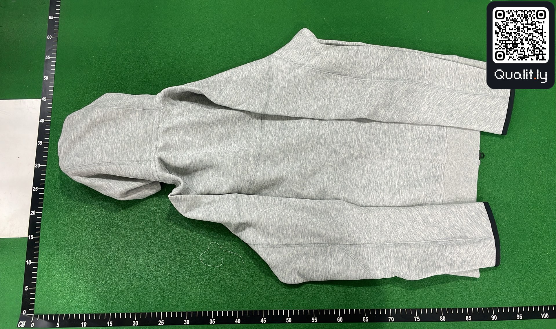 Survêtement — photo QC 3 sur 5