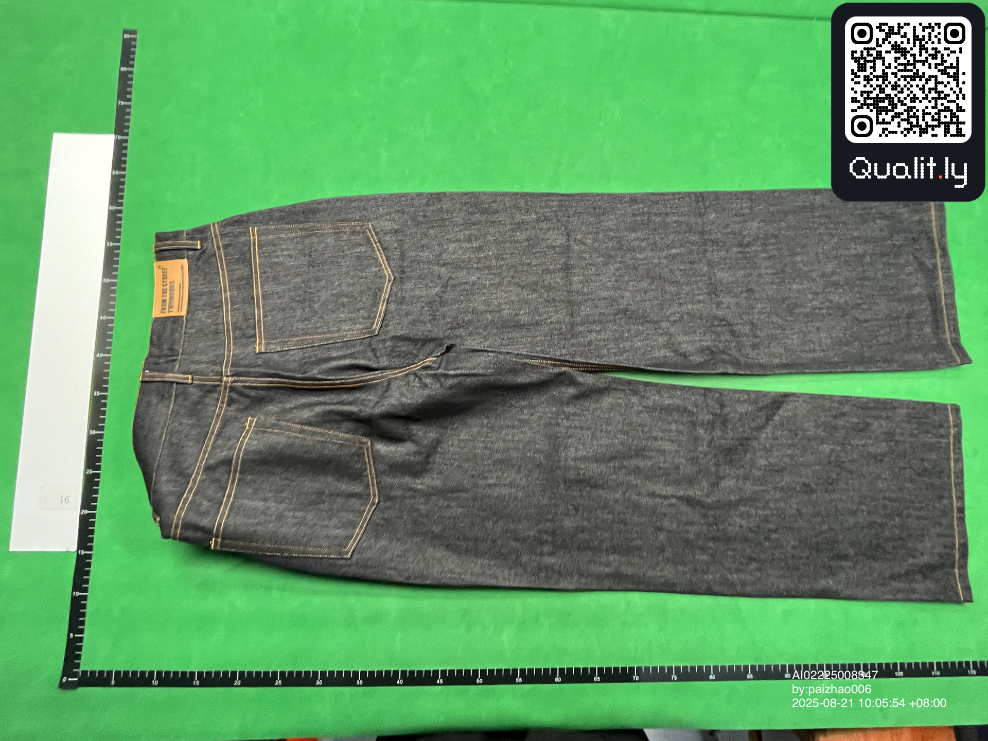 Jeans QC photo 2 of 8