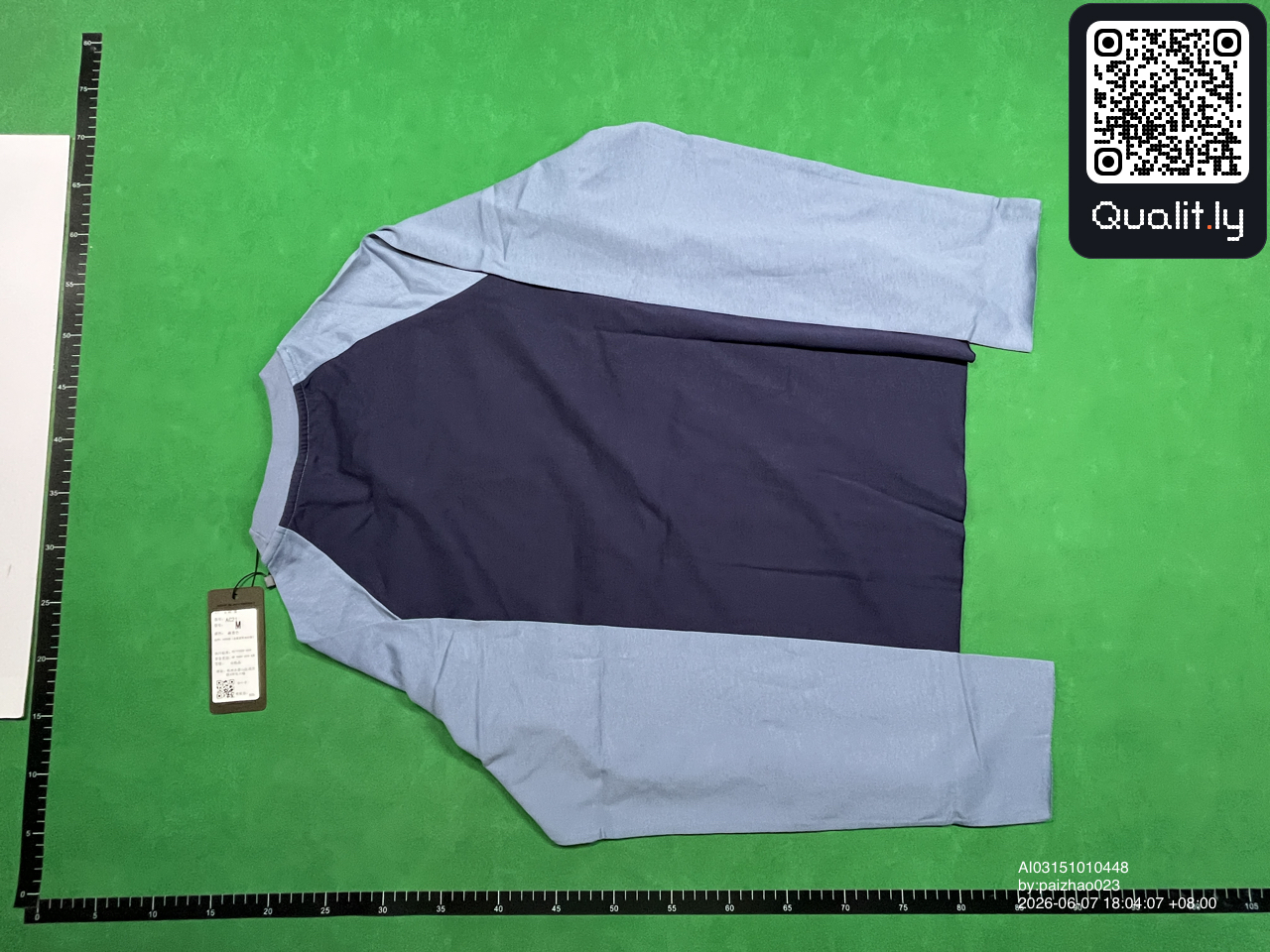 Camiseta — foto QC 2 de 4