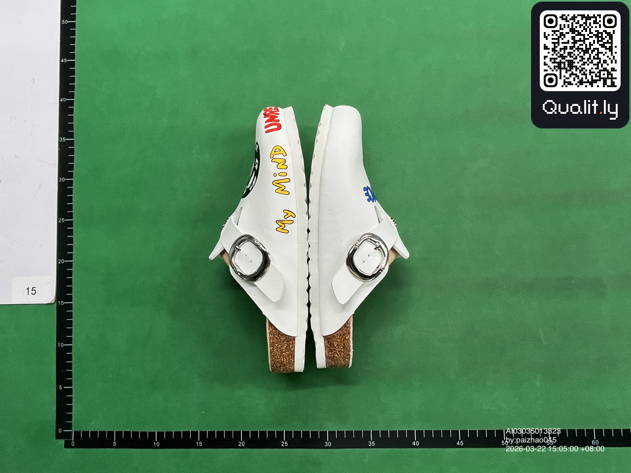Sneakers QC photo 2 of 10