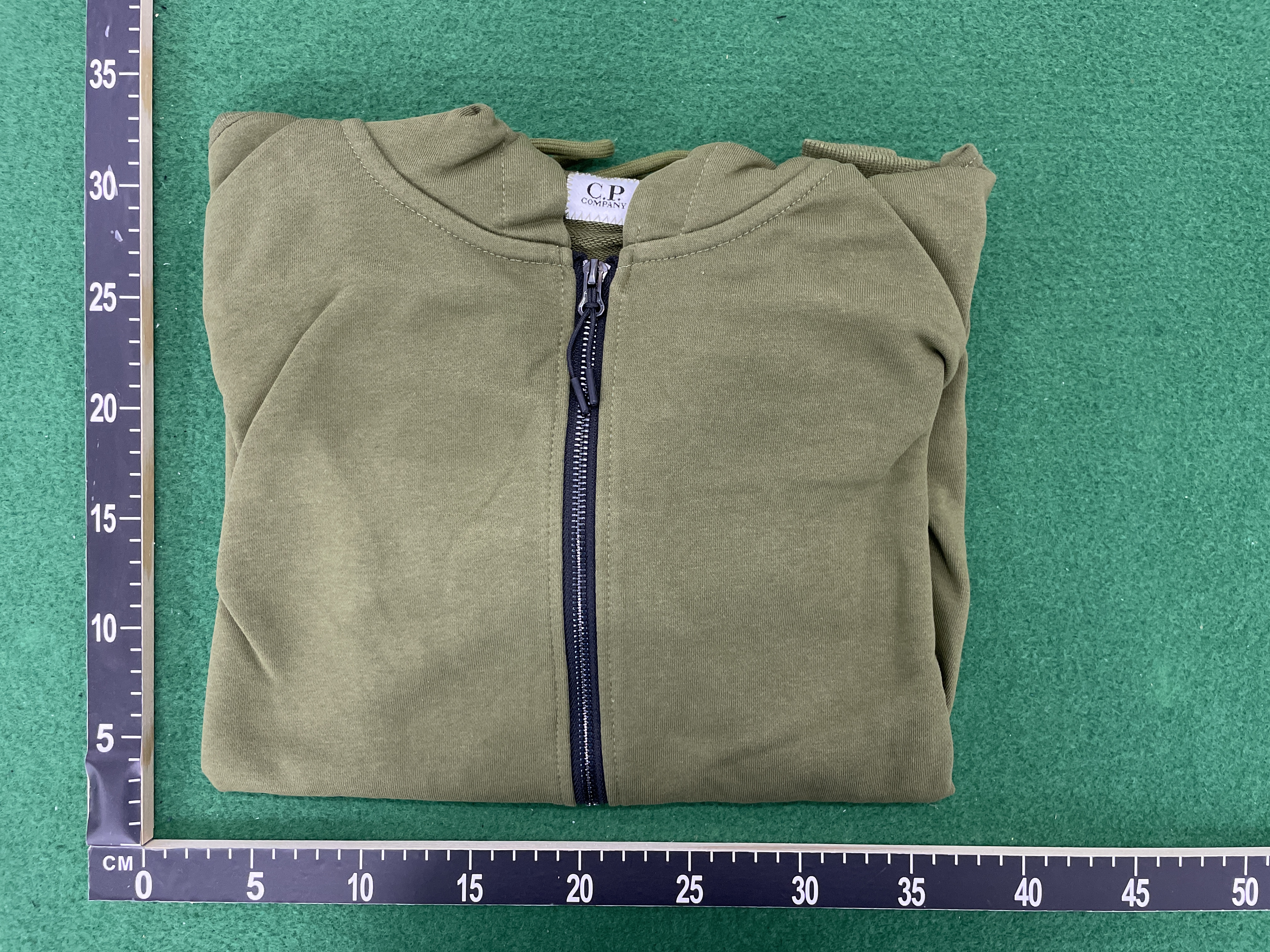Hoodie — QC-Foto 1 von 10