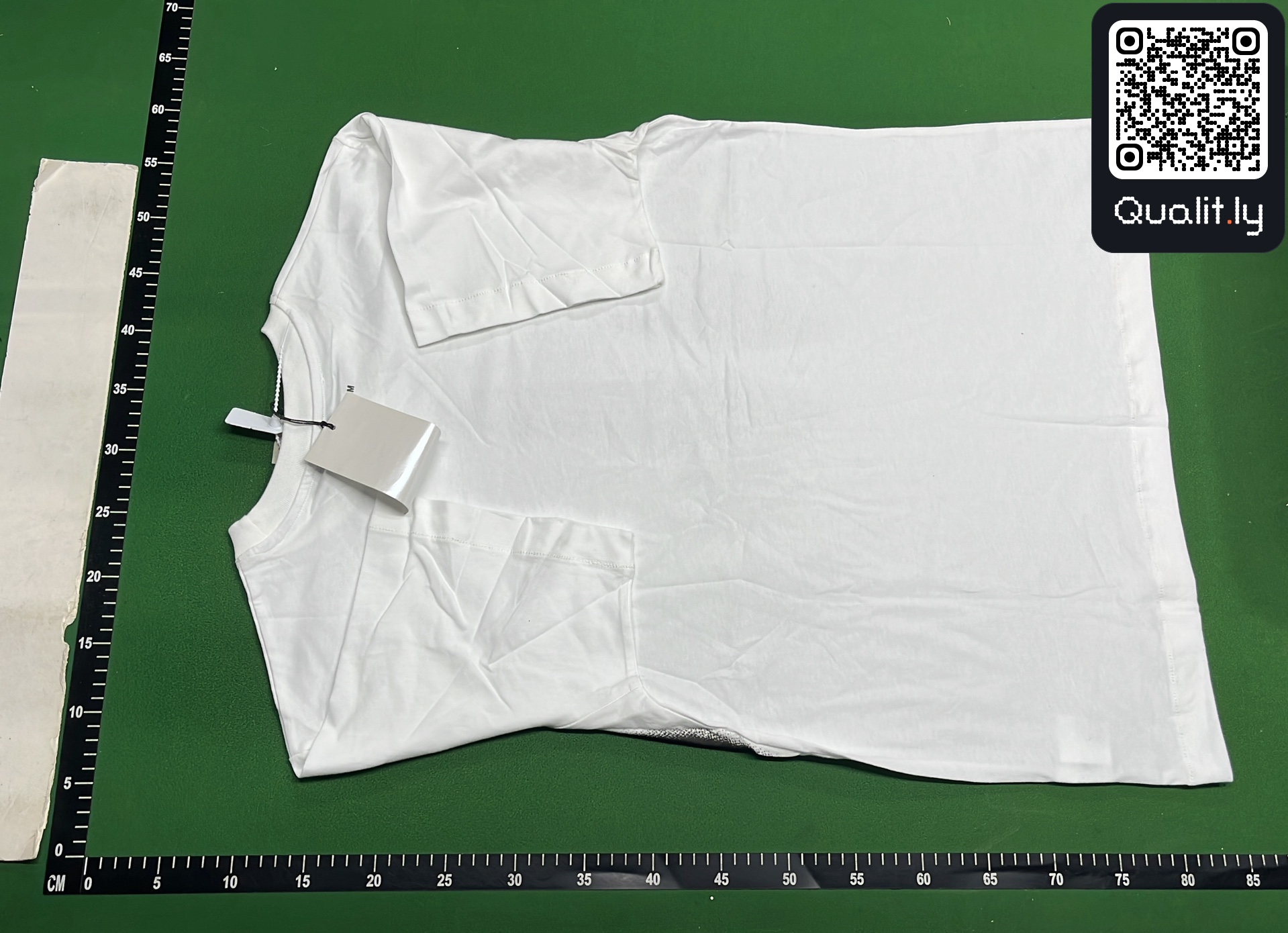 T-shirt QC photo 3 of 42