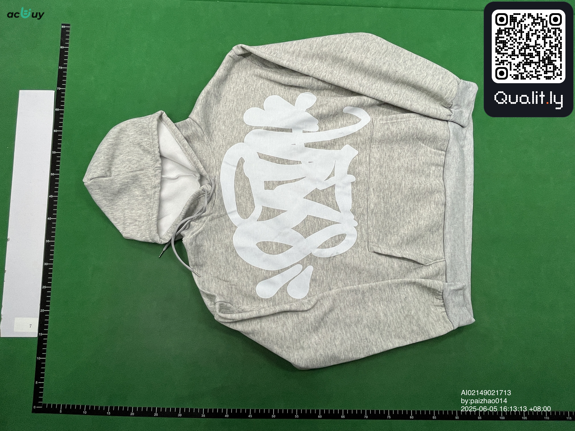 Sudadera con capucha — foto QC 3 de 4