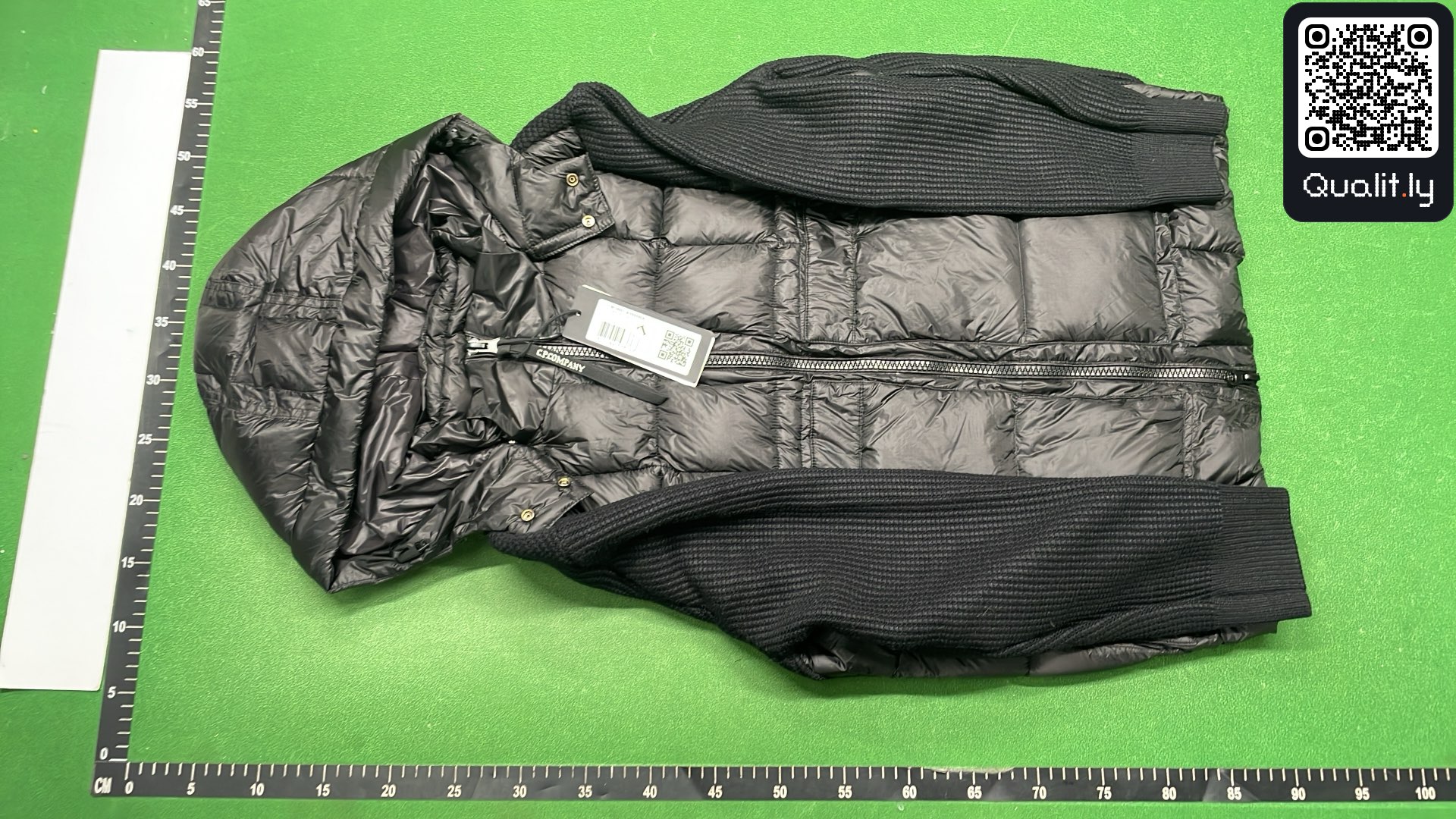 Jacket QC photo 2 of 16