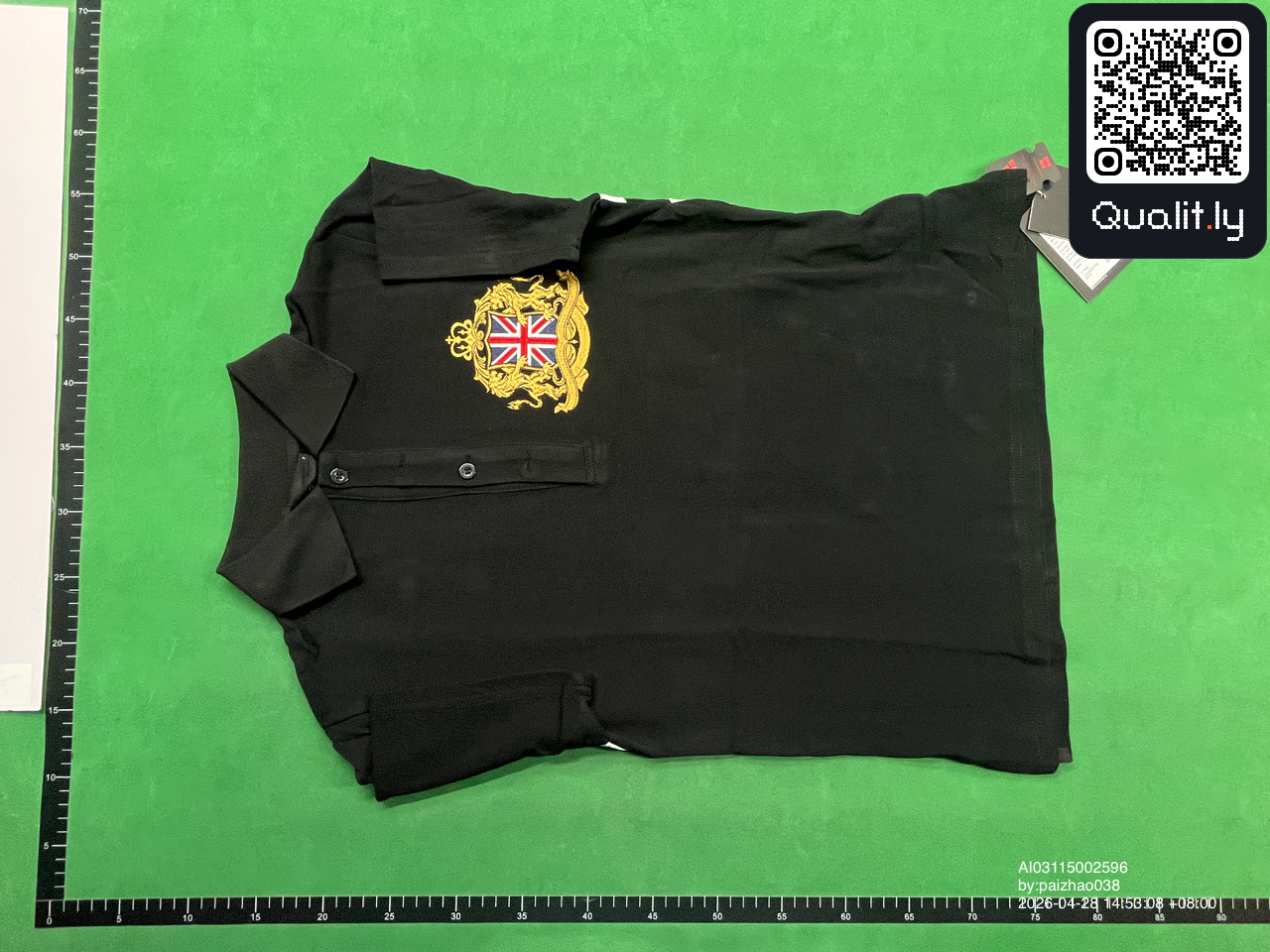 T-Shirt — QC-Foto 2 von 26